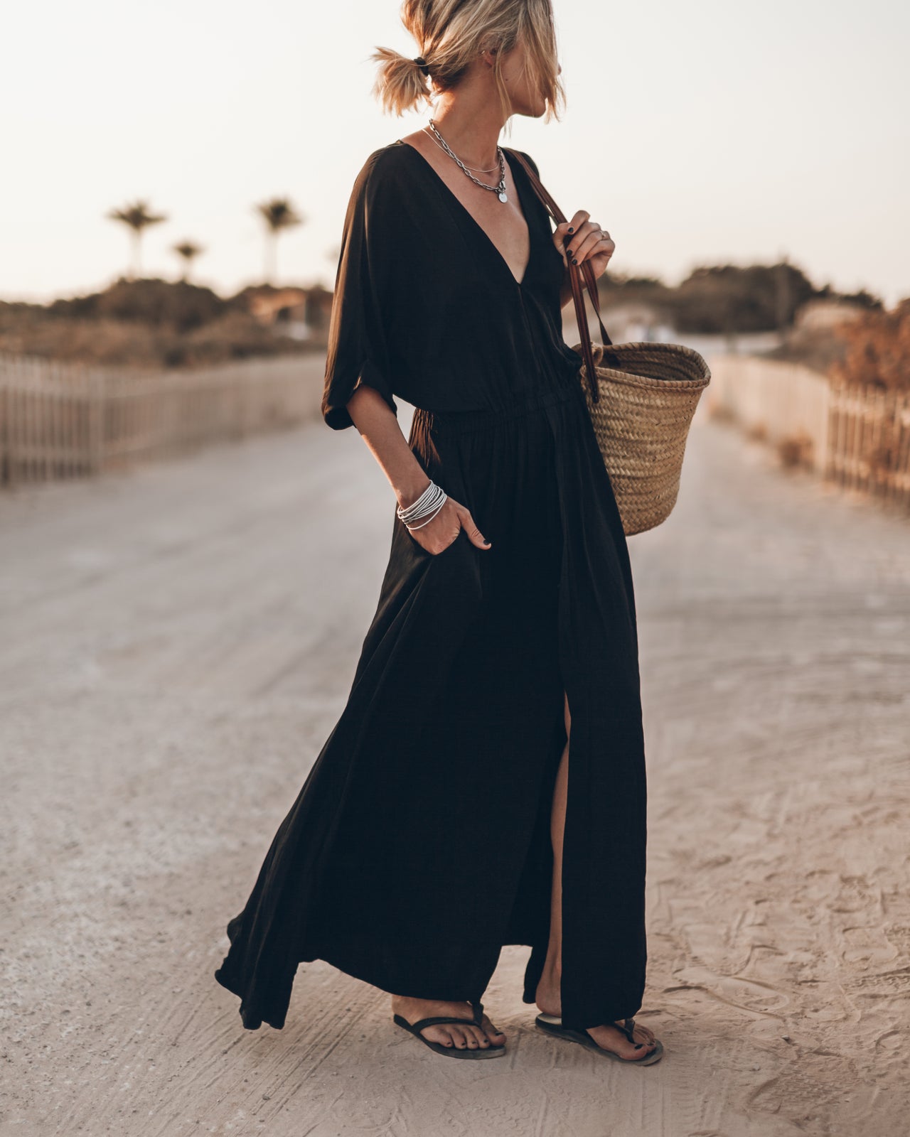 Black Long Chill Dress - Product photo