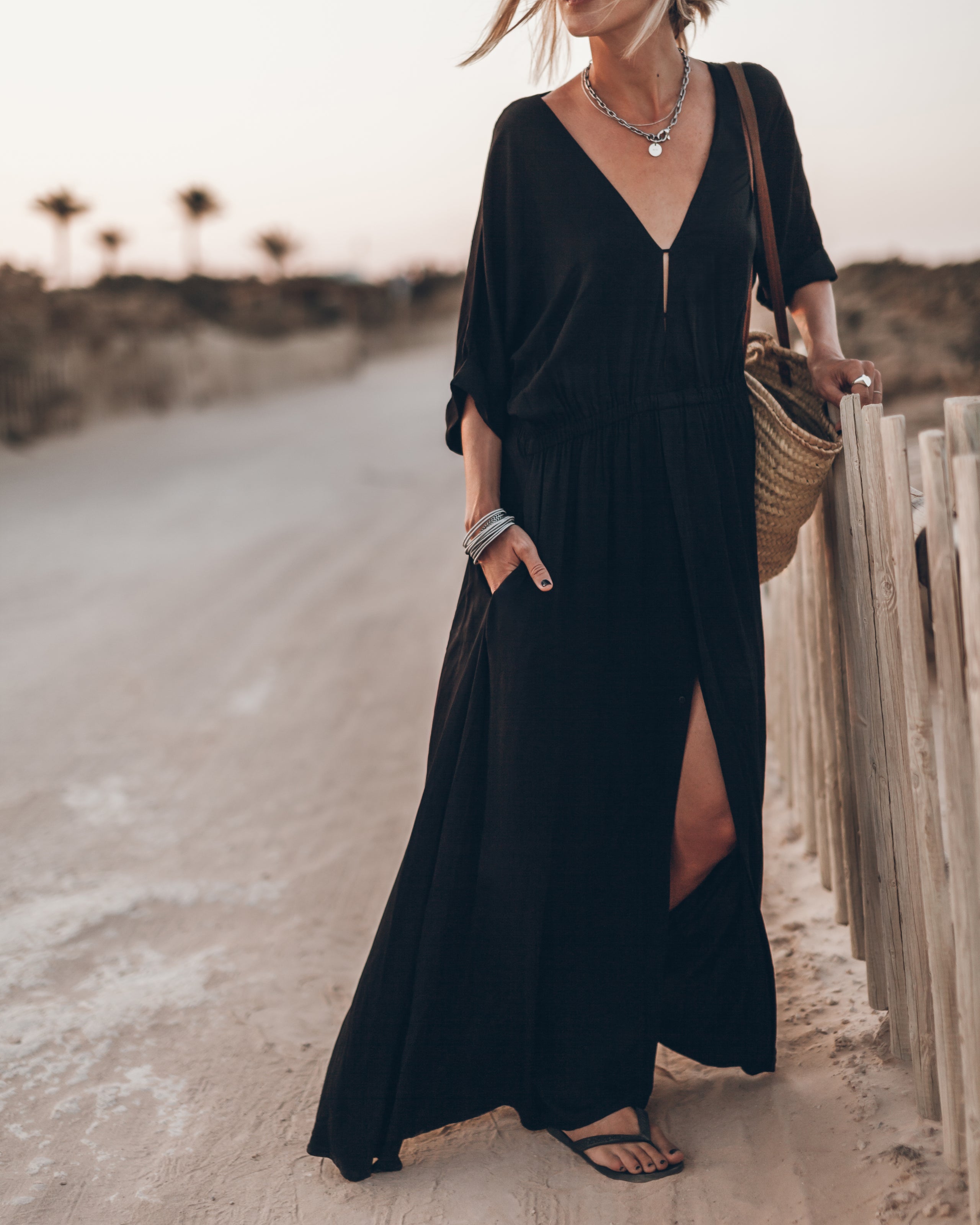 Black Long Chill Dress - Product photo