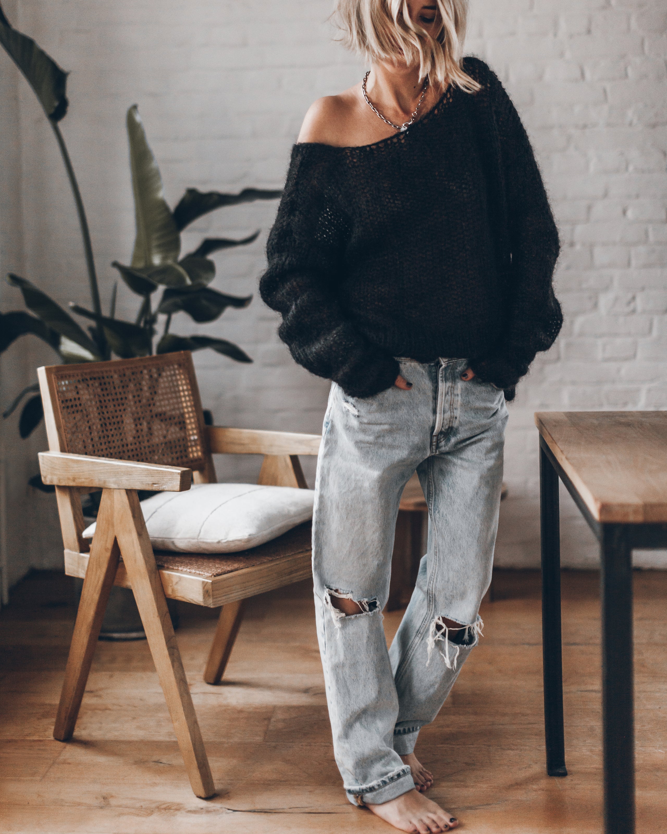 Black Mohair Knitted Sweater Blue Ripped Relaxed Jeans - Product photo