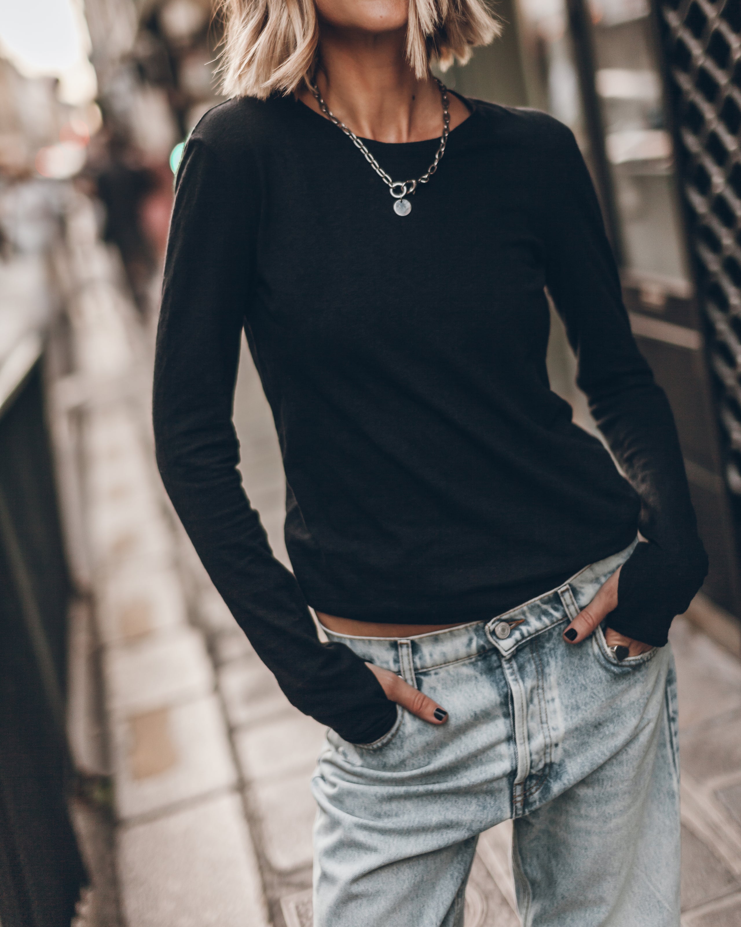 Black Thin Linen Longsleeve - Product photo