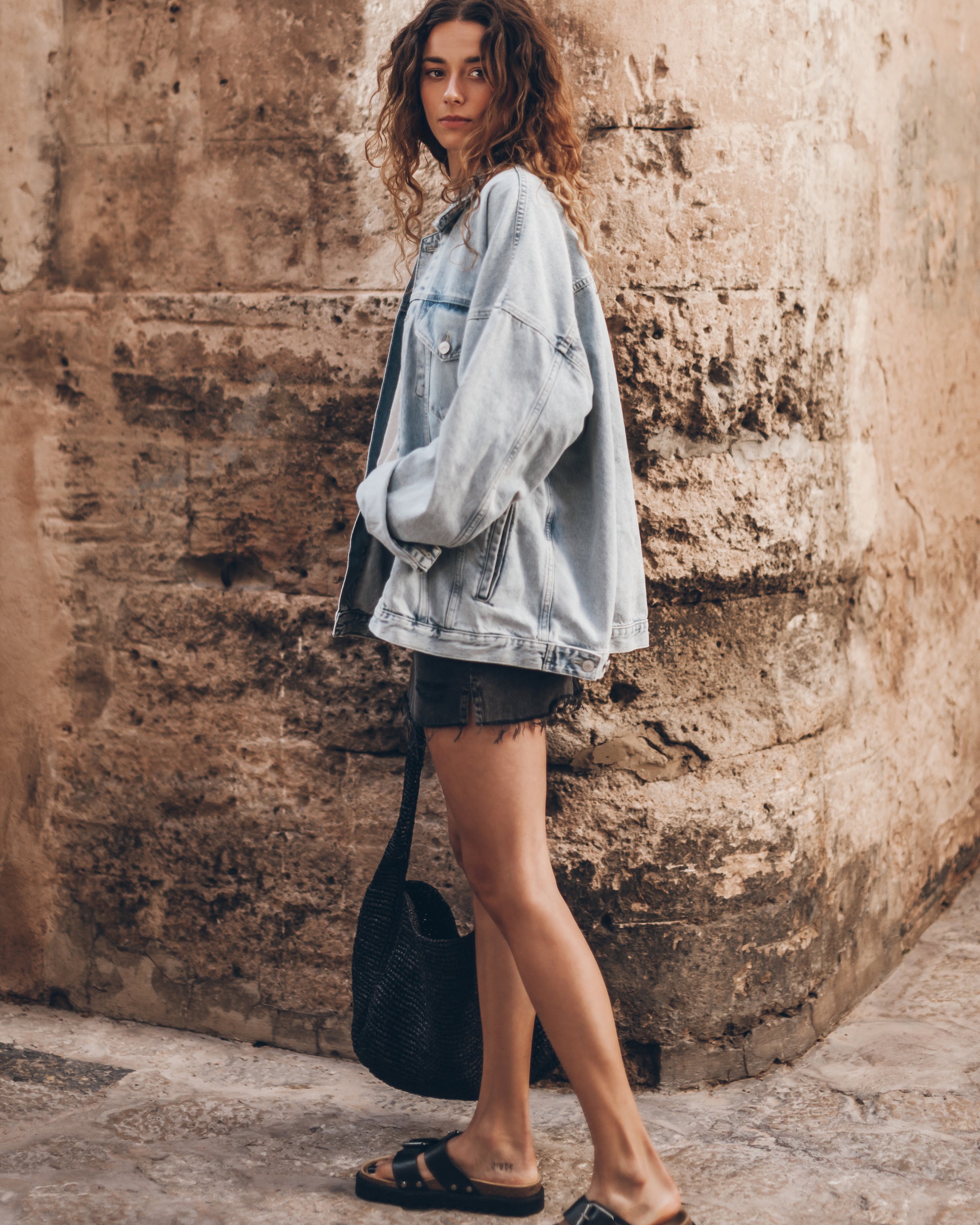 Blue Oversized Denim Jacket White Loose Linen Shirt Black Denim Skirt Black Leather Buckle Sandal...