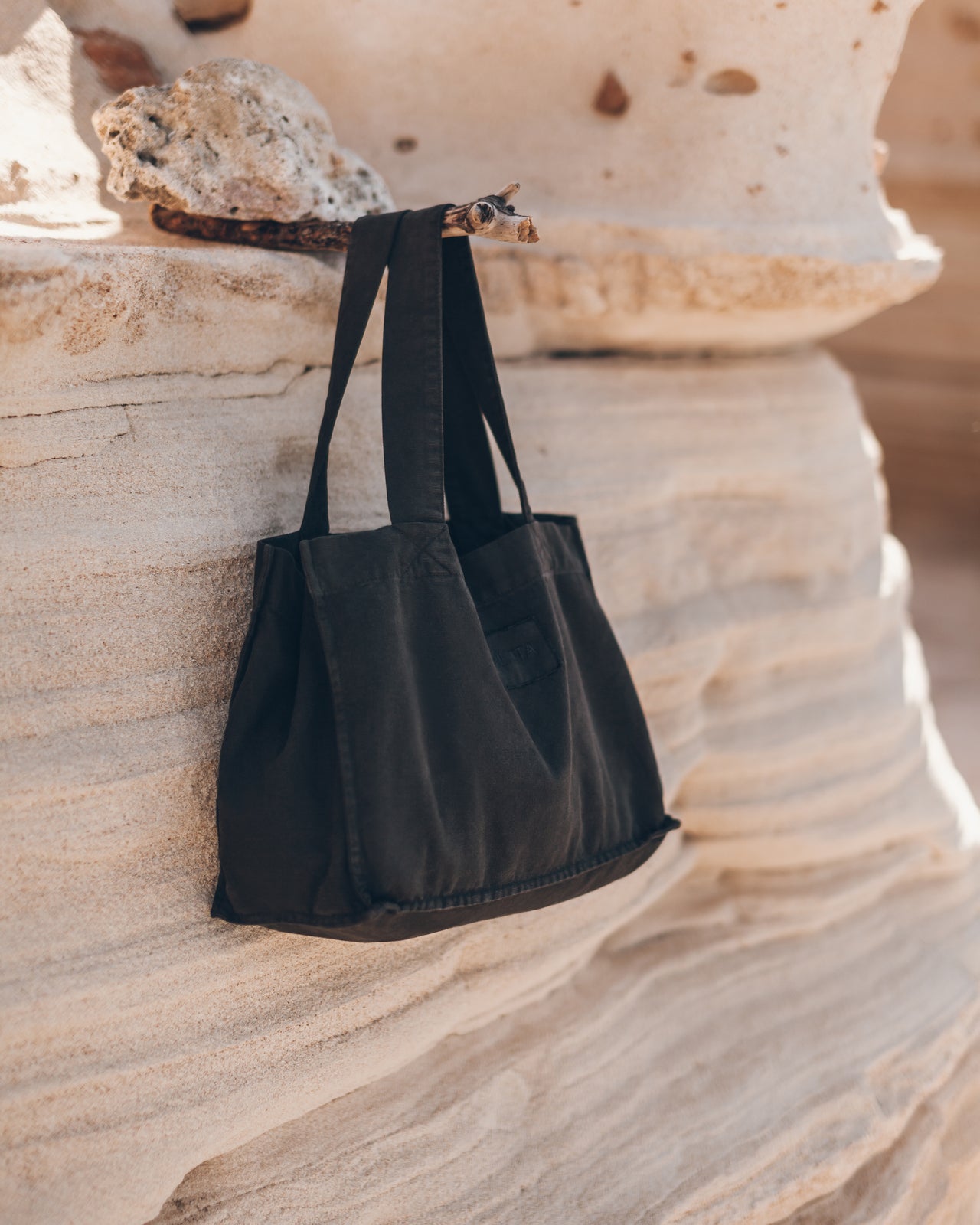 Charcoal Small Canvas Bag - Product photo