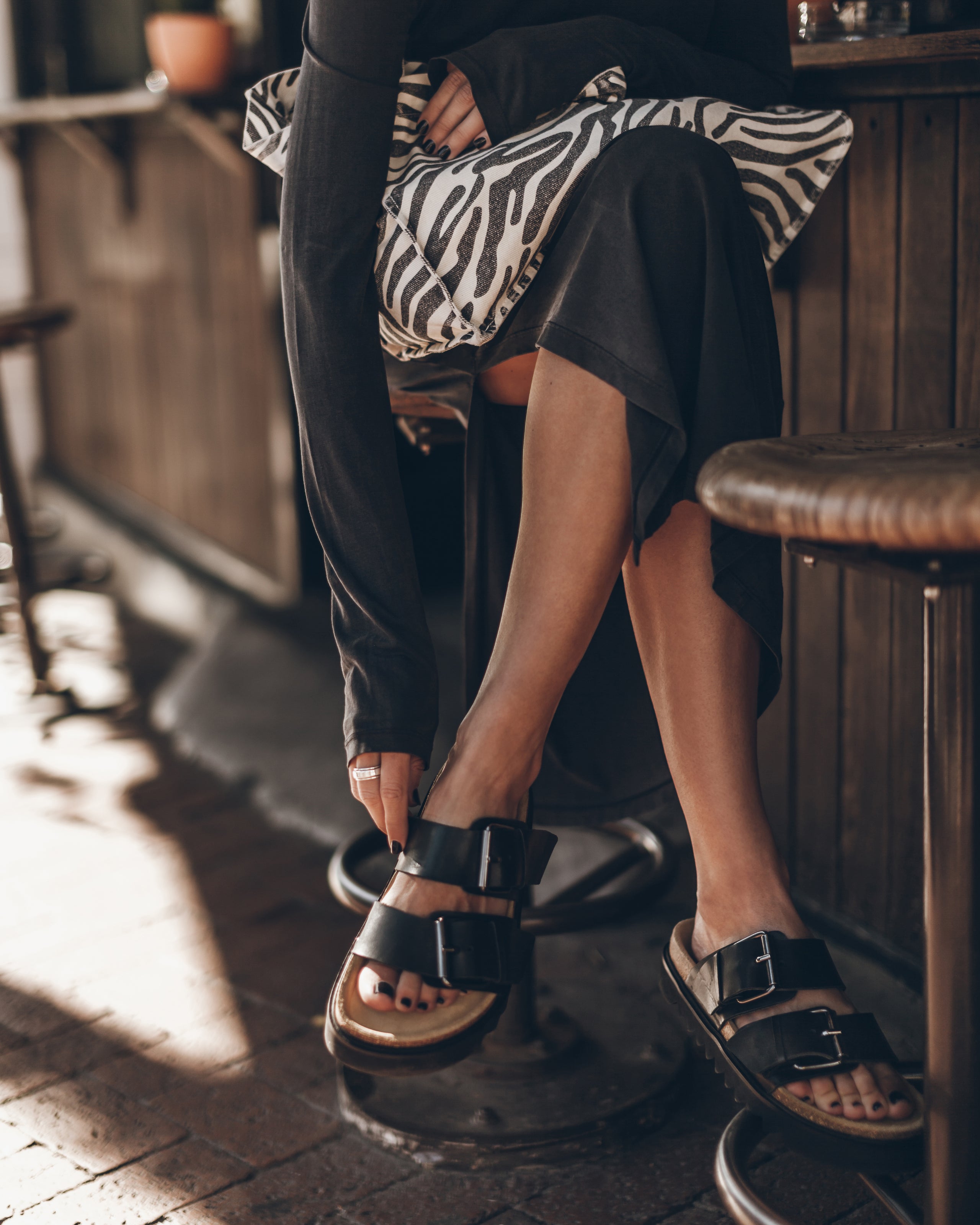 Dark Faded Longsleeve Dress Black Leather Buckle Sandals Zebra Small Canvas Bag - Product photo