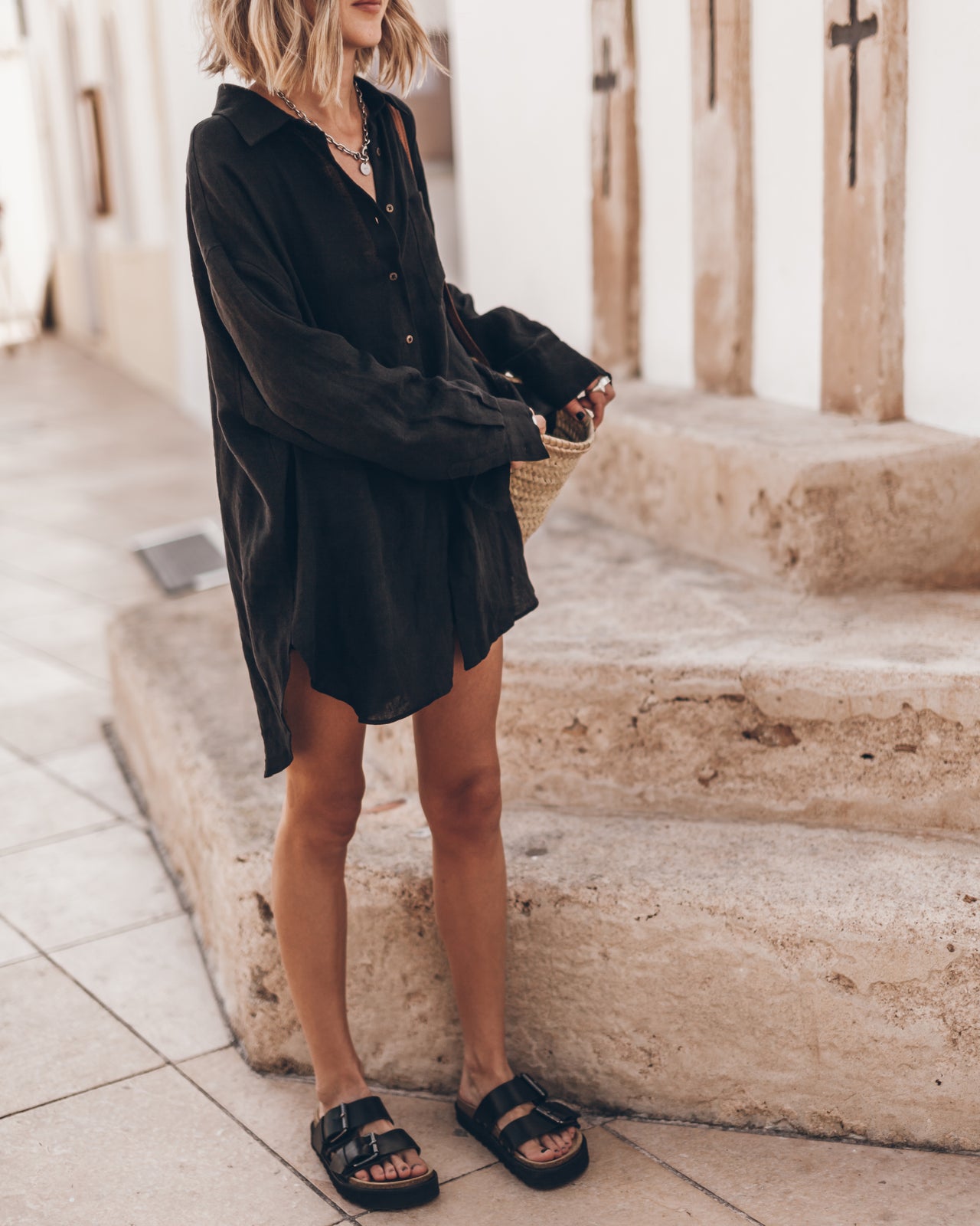 Dark Linen Shirt - Product photo