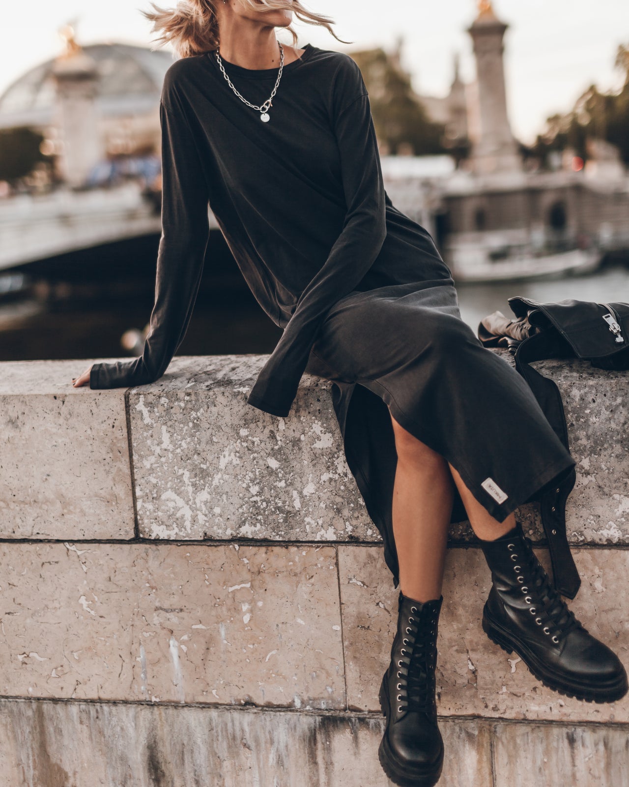 Dark Longsleeve Dress - Product photo