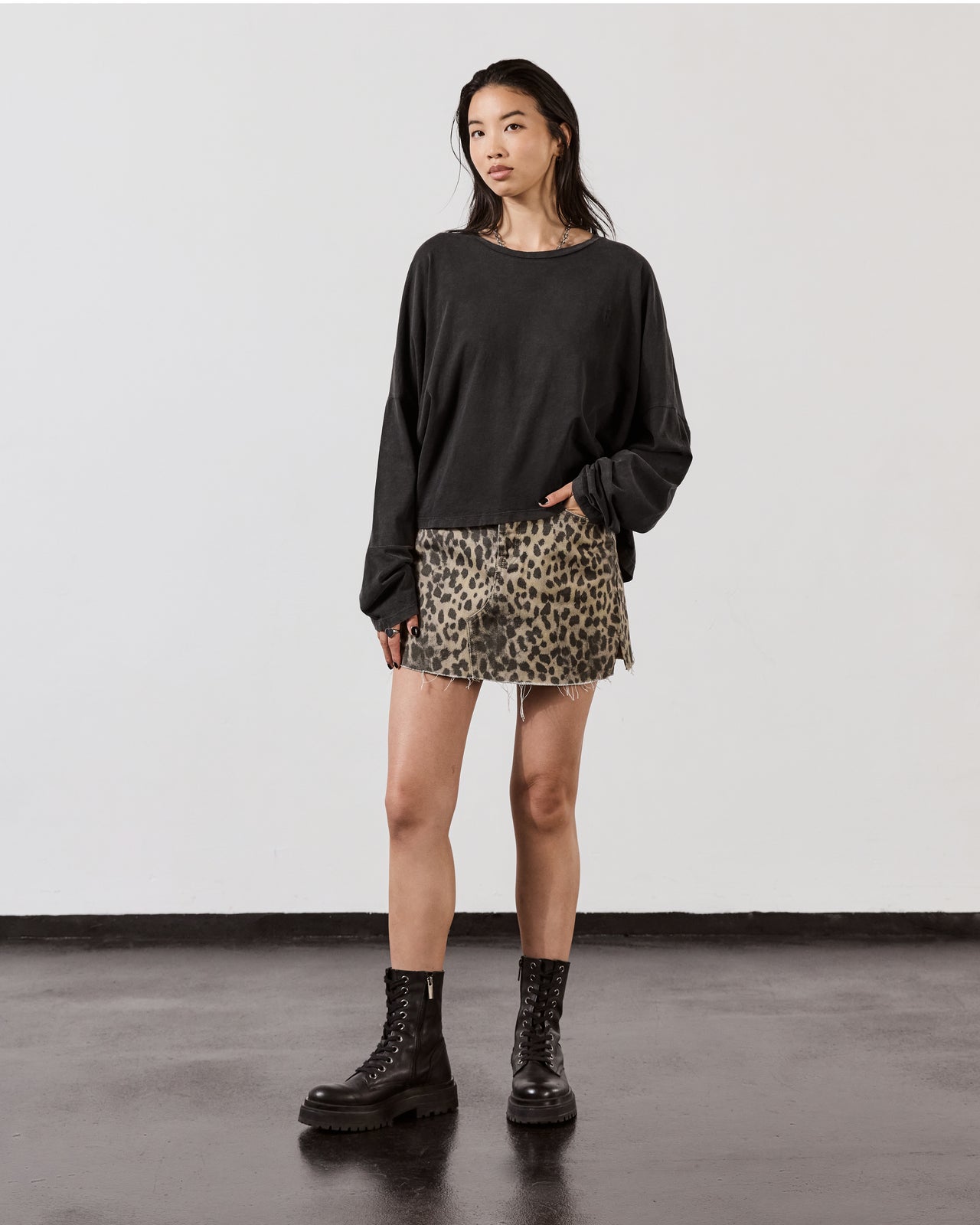 Dark Peachy Loose Cotton Longsleeve Leo Denim Skirt Black Laced Leather Boots - Product photo