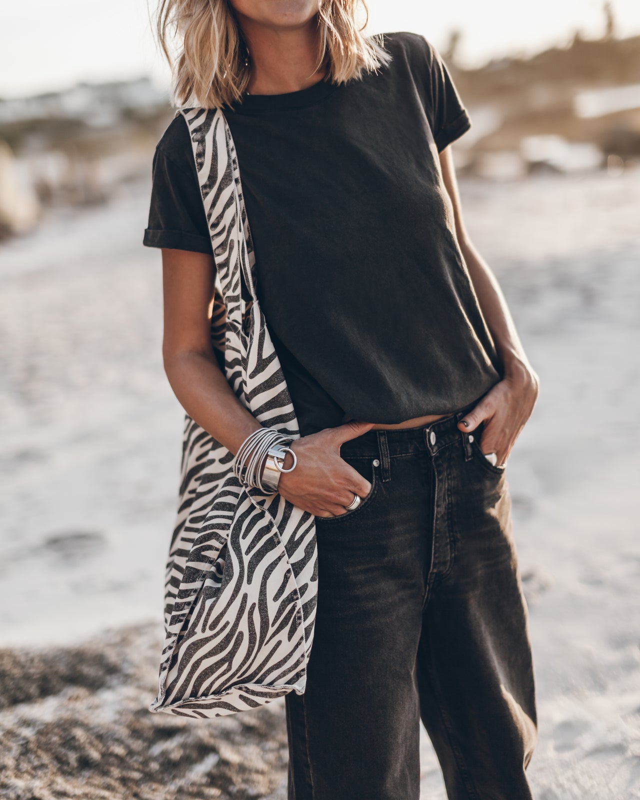 Dark Regular Cotton Shirt Zebra Large Canvas Bag Black Baggy Jeans - Product photo
