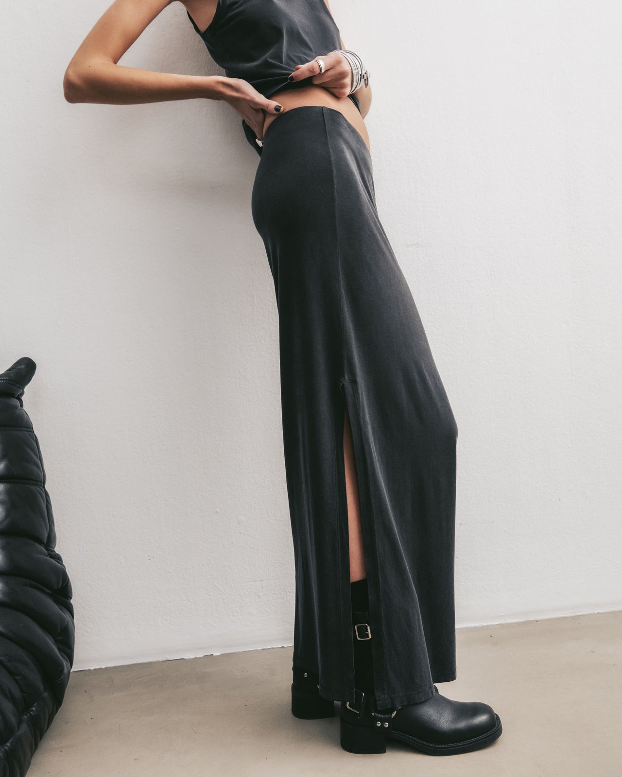 Dark Tank Top Dark Long Skirt Black Buckle Boots - Product photo