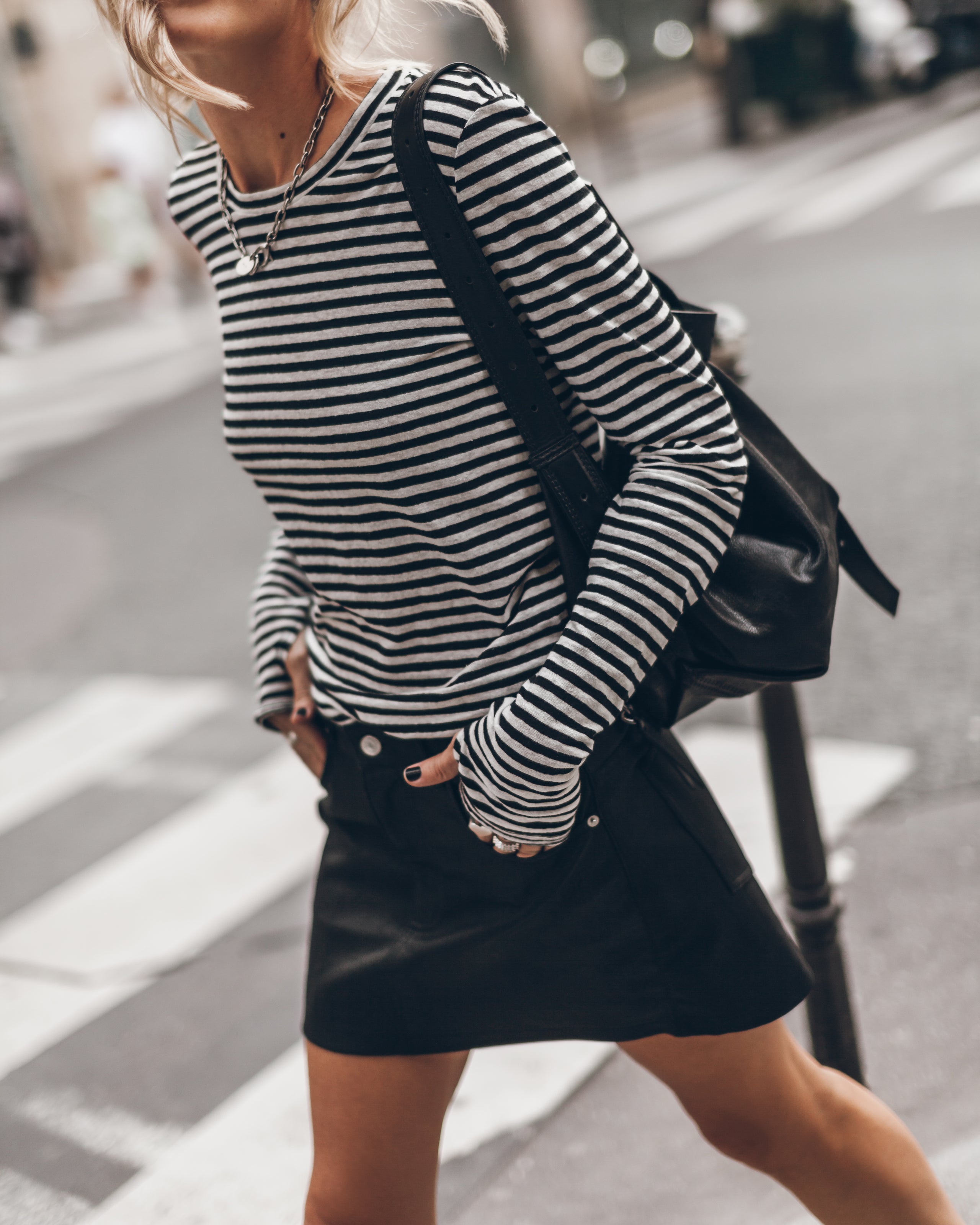 Striped Thin Linen Longsleeve - Product photo