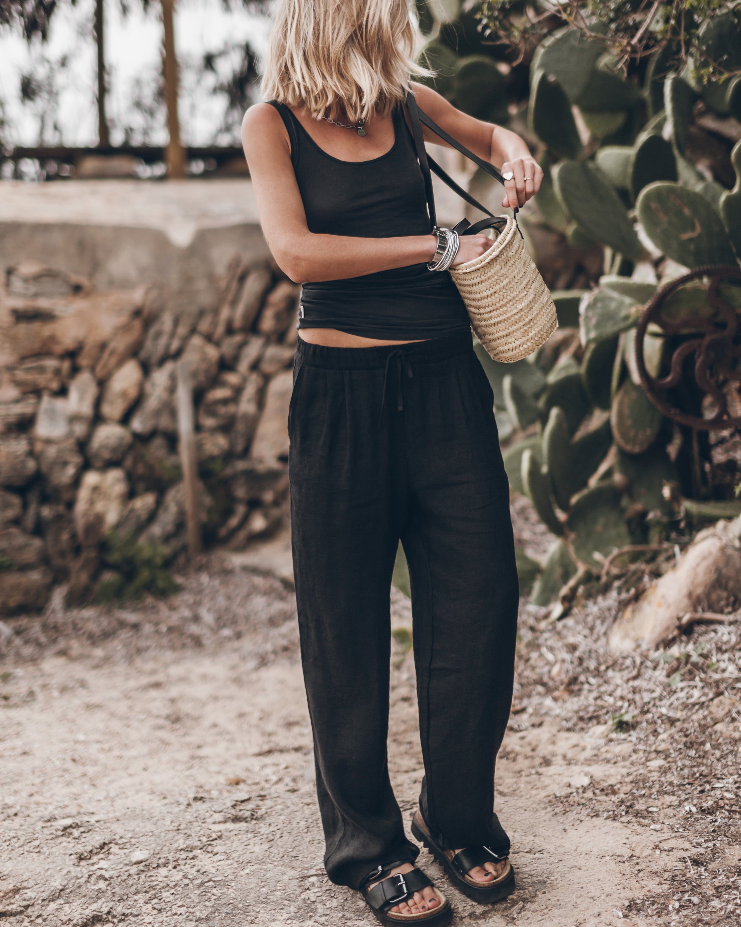 The Black Loose Linen Pants The Dark Regular Tank Top The Small Cesta Bag The Black Leather Buckl...