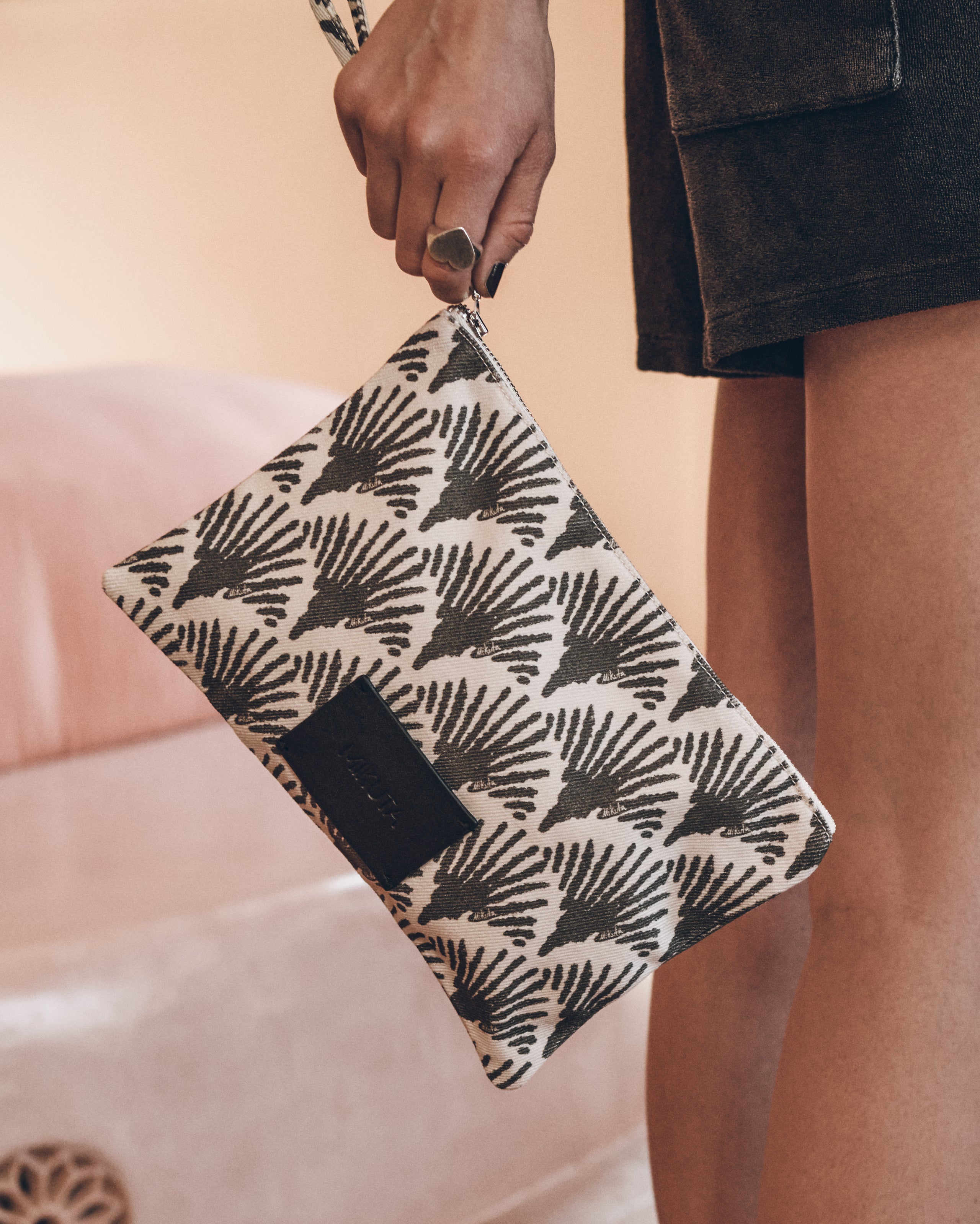 The Black Printed Canvas Pouch - Product photo