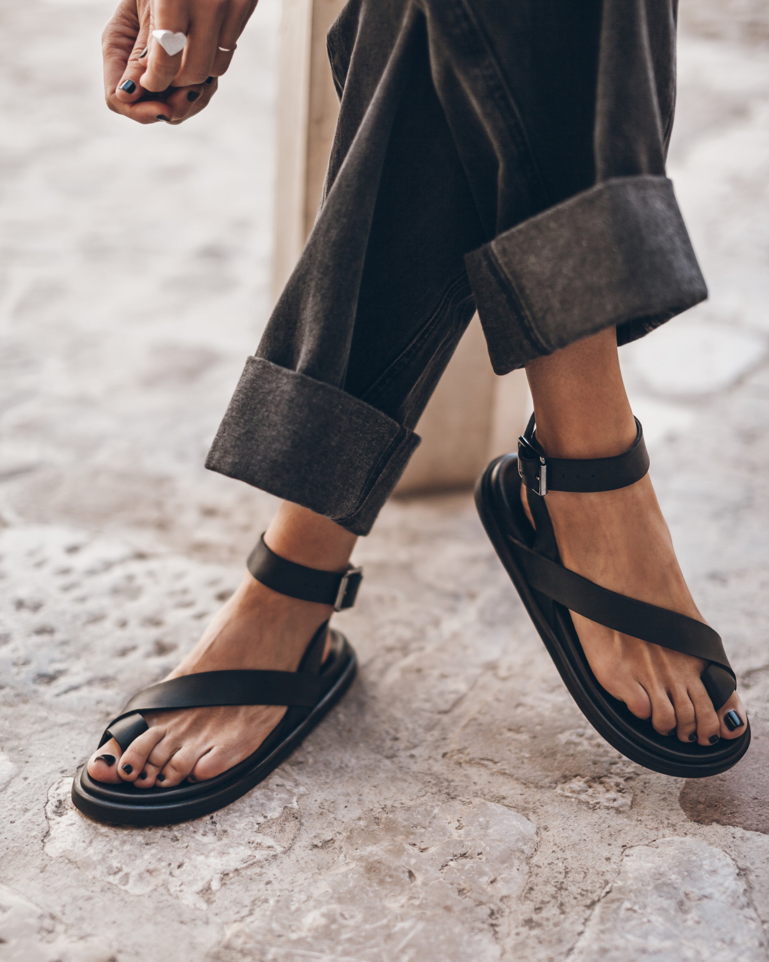 The Black Strappy Leather Sandals Mallorca Jacqueline - Product photo