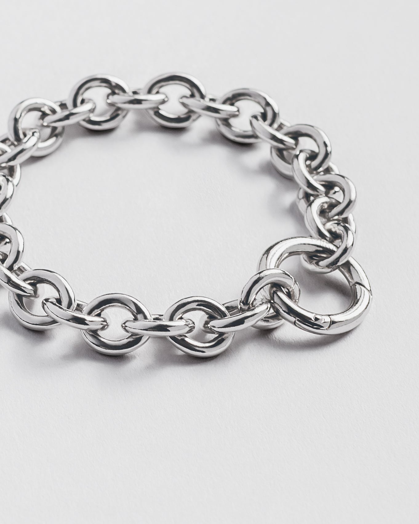 The Chunky Chain Bracelet