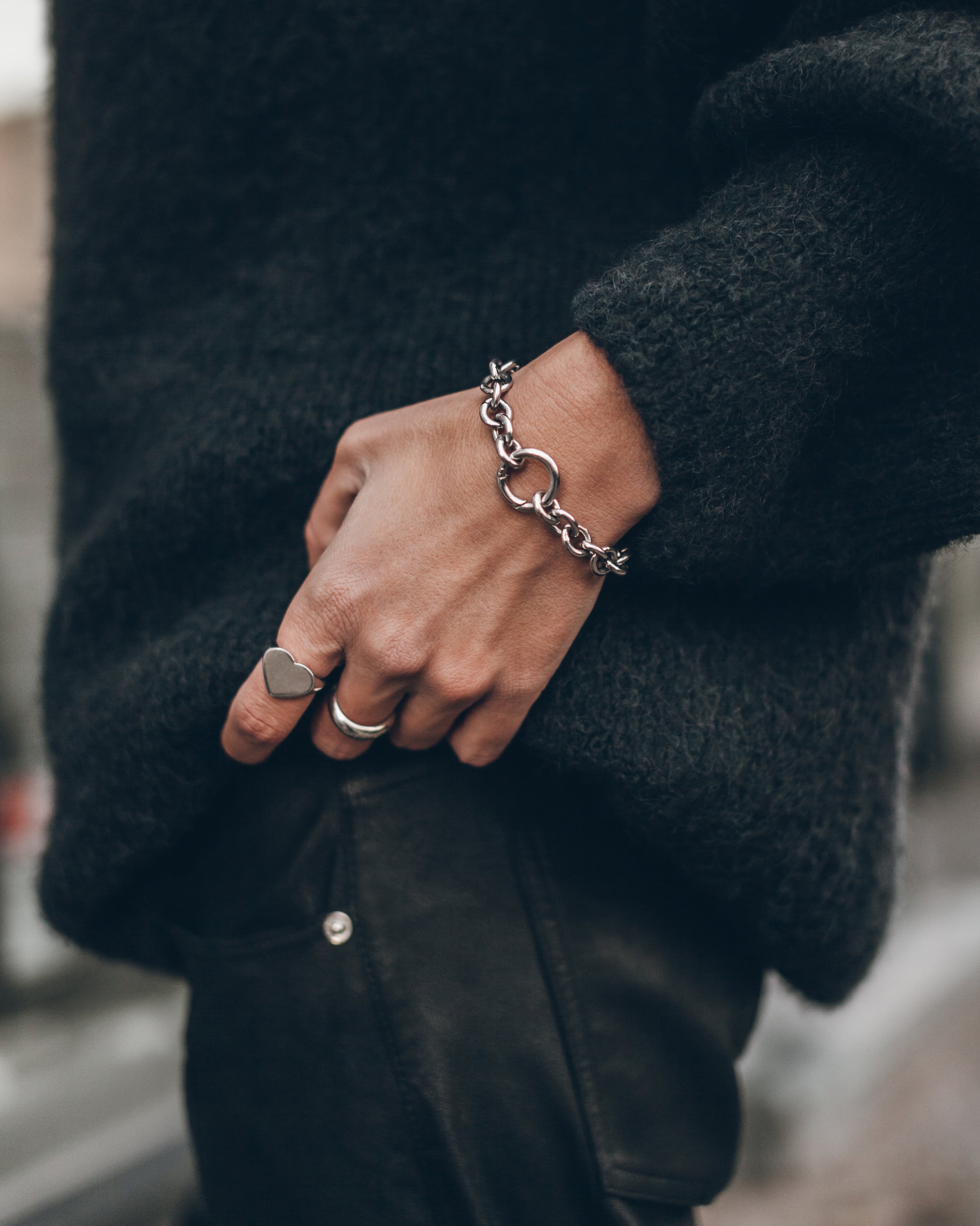 The Chunky Chain Bracelet The Heart Ring The Black Fluffy Alpaca Knit Sweater Berlin Jacqueline -...