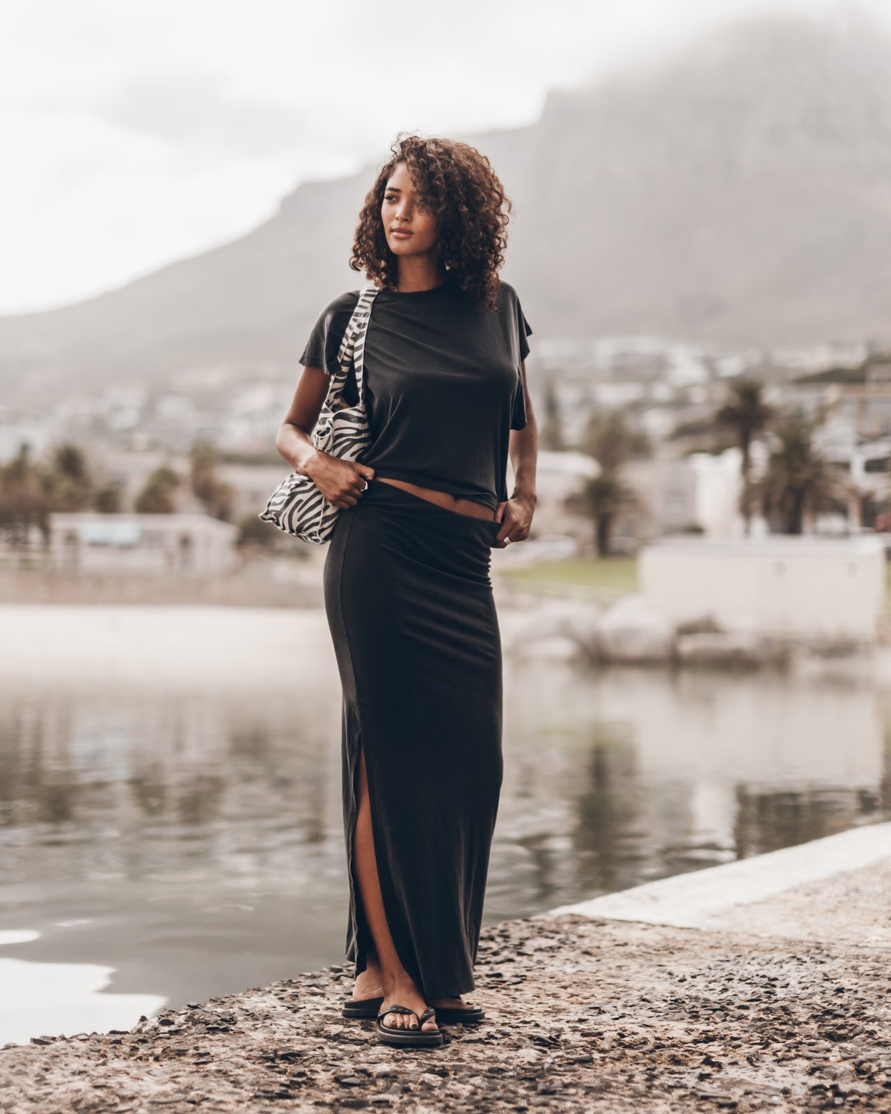The Dark Batwing Shirt The Dark Long Skirt The Zebra Small Canvas Bag - Product photo