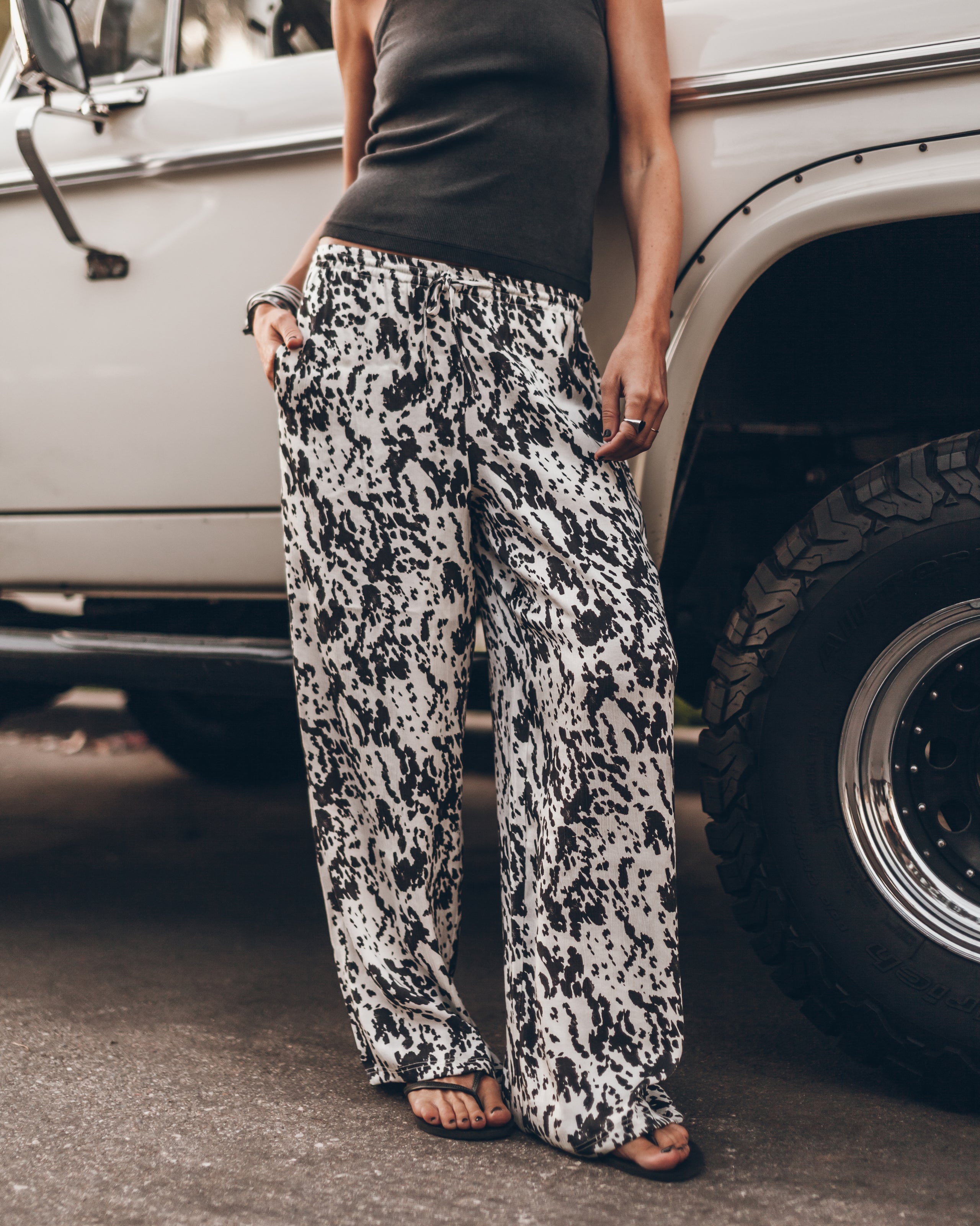 The Dark Faded Standard Tank Top The Dalmatian Flowy Pants Los Angeles California Jacqueline - Pr...