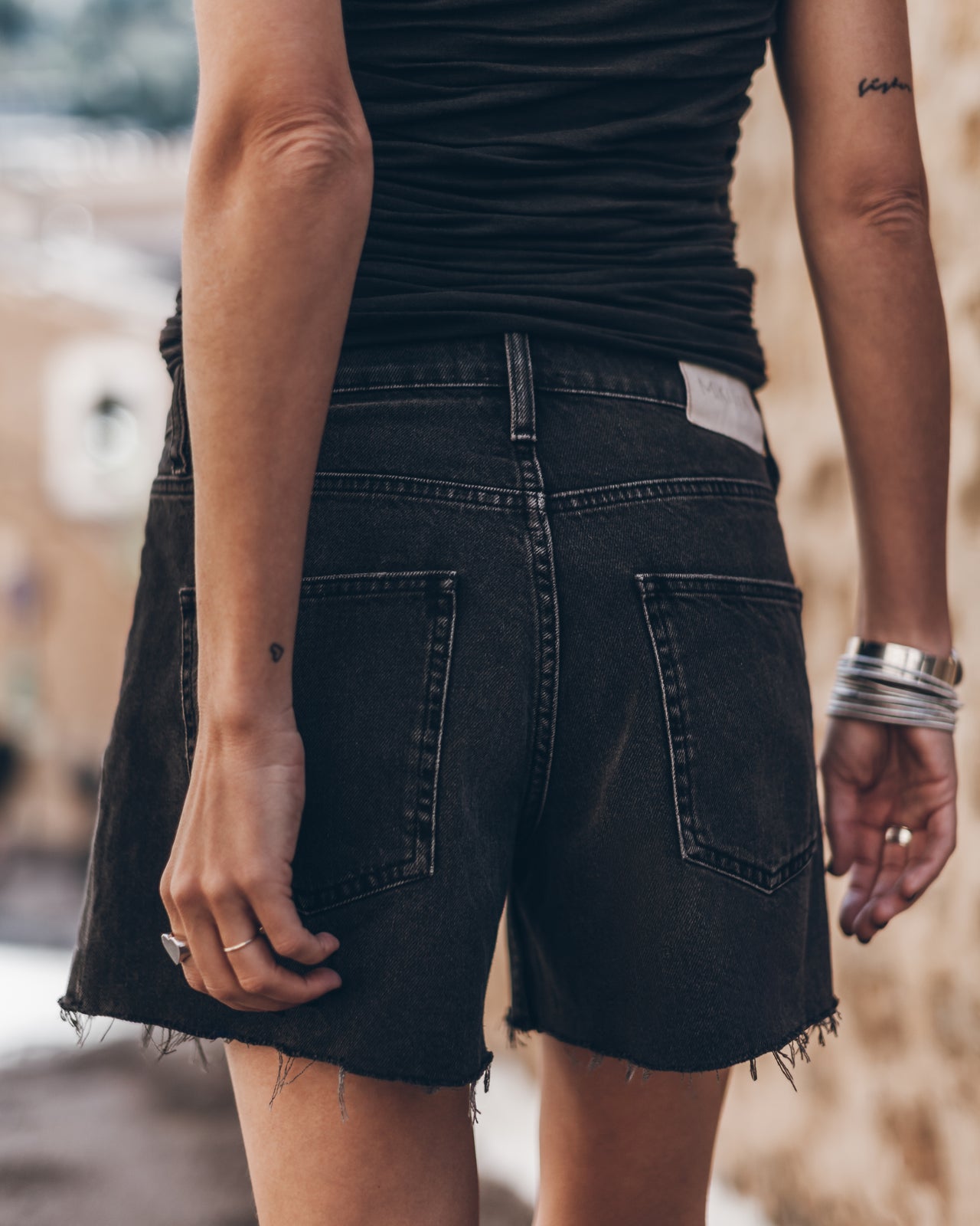 The Dark Ruched Bandeau Top The Black Loose Denim Shorts - Product photo