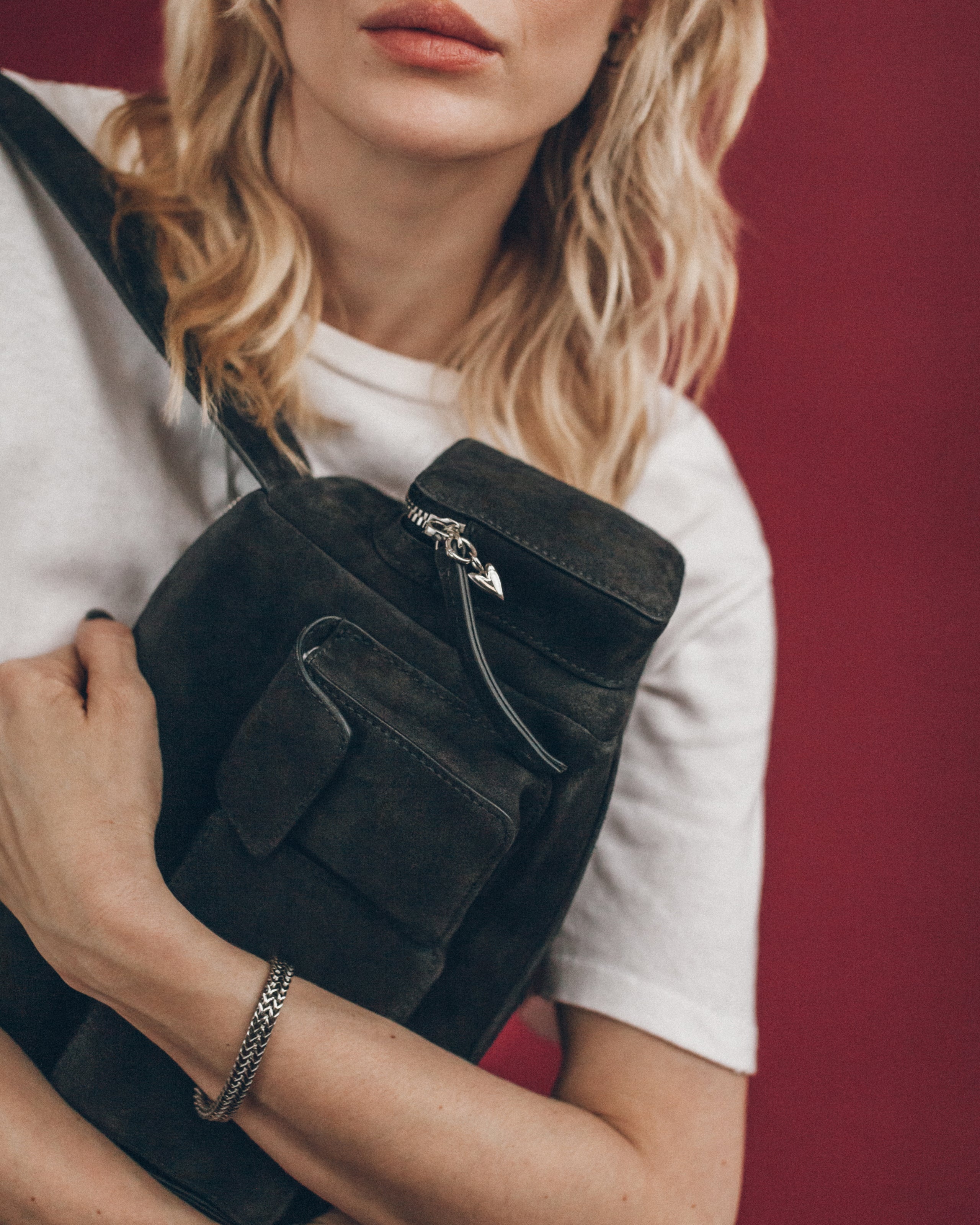 The Dark Suede Minou Bag The Heart Charm The Off White Dry Cotton Vintage Shirt The Chain Studio ...