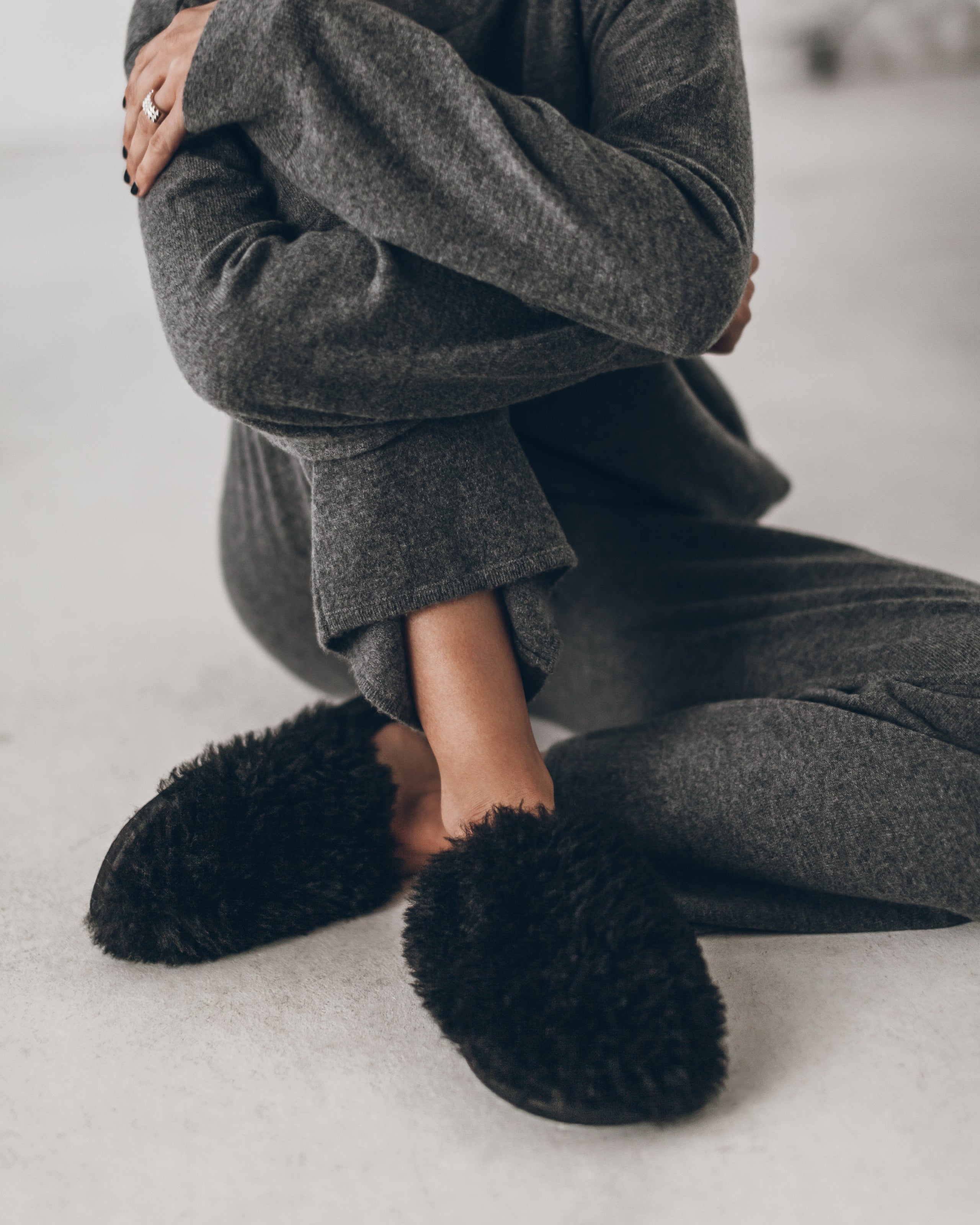 The Grey Cashmere Knitted Sweater The Grey Cashmere Knitted Pants The Black Mippers Studio Melina...