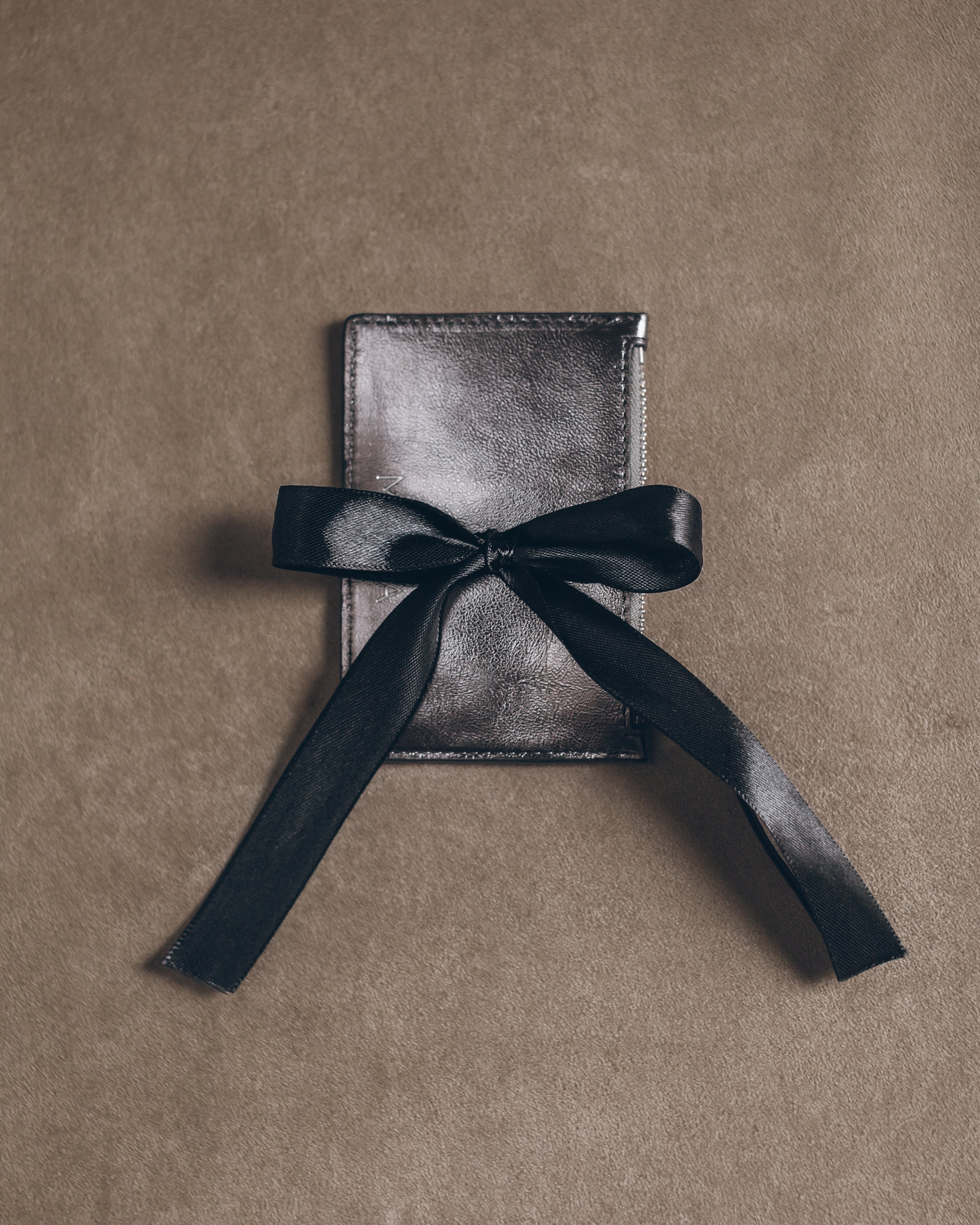 The Silver Leather Wallet Product Shot - Product photo