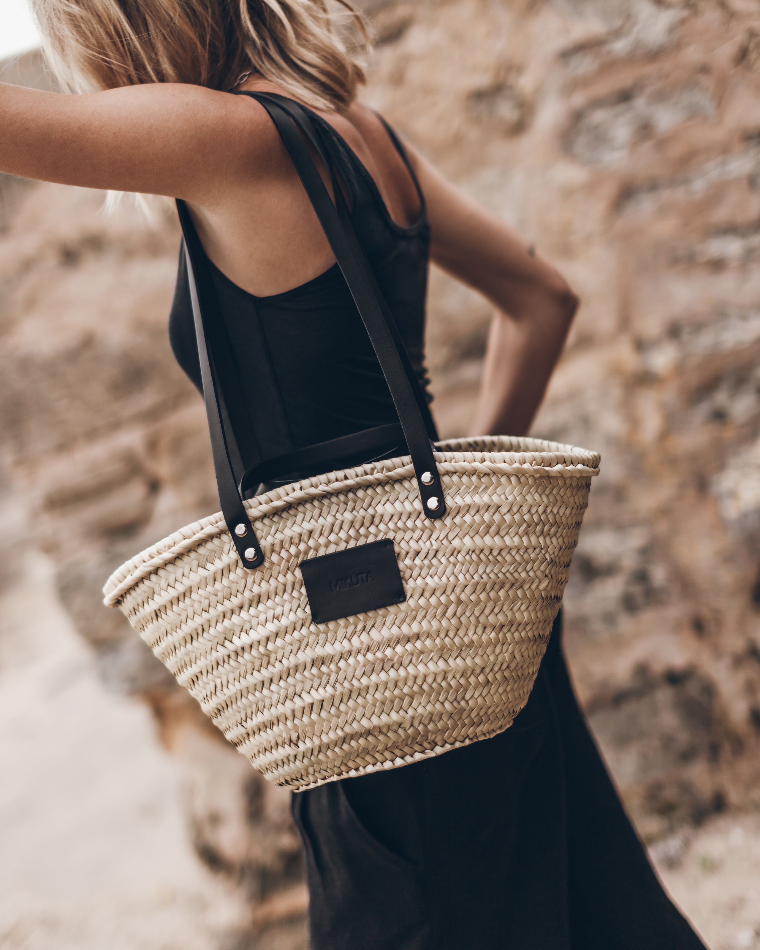 The Small Cesta Bag The Black Loose Linen Pants The Dark Regular Tank Top The Black Leather Buckl...