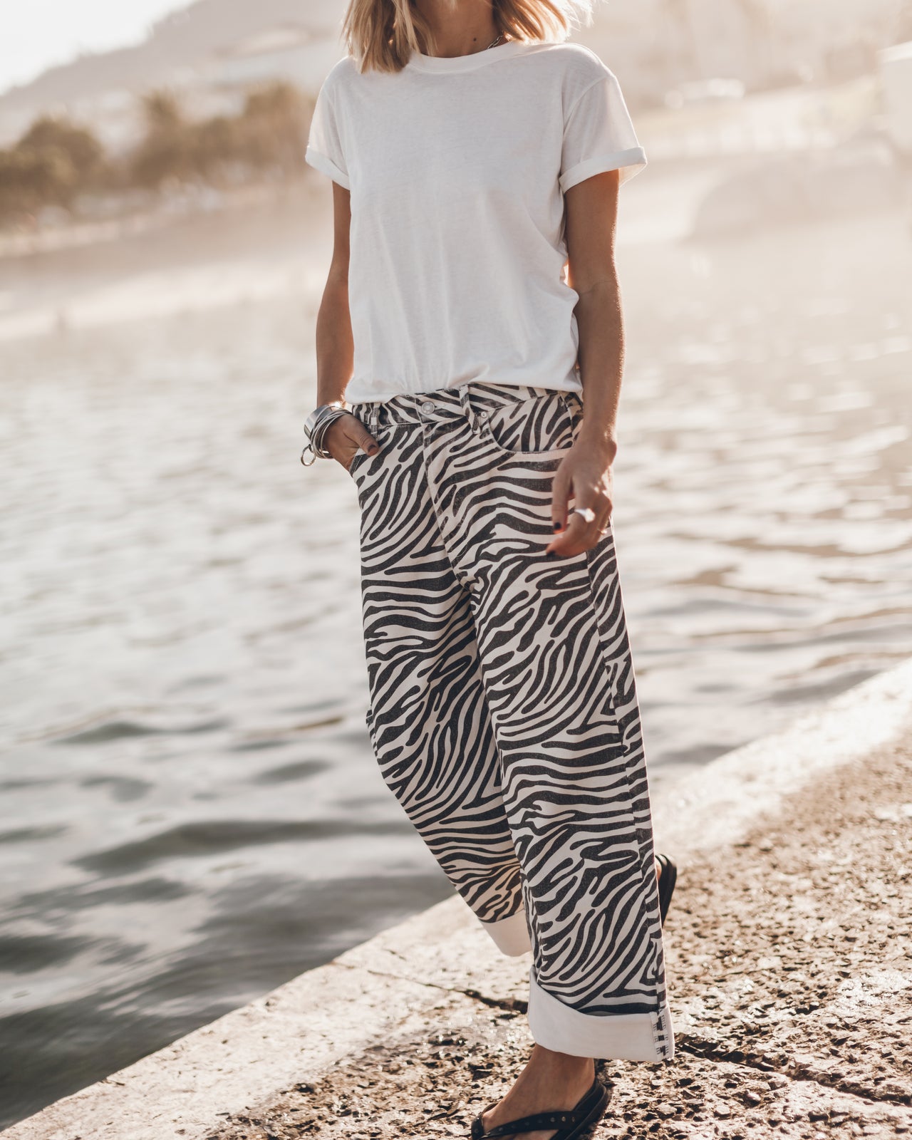 Zebra Baggy Jeans White Regular Cotton Shirt Black Studded Leather Sandals - Product photo