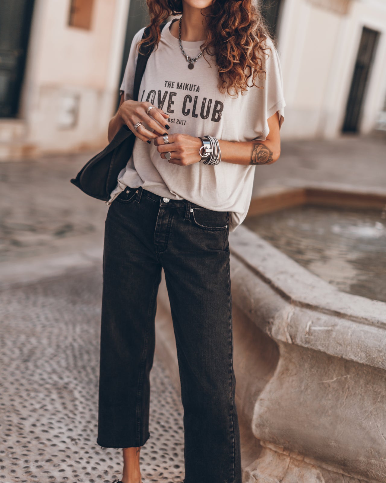 Black Cropped Straight Jeans - Product photo