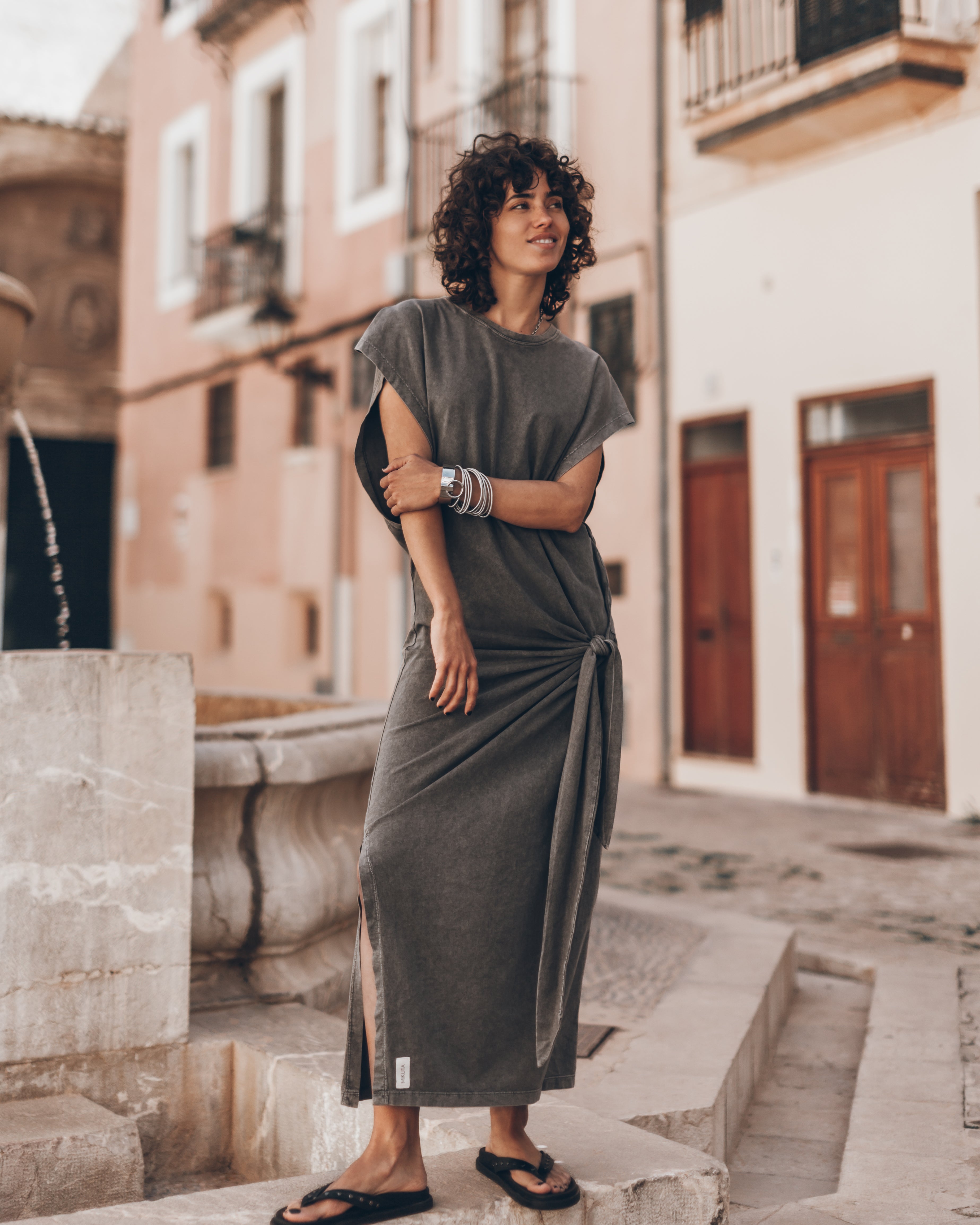 The Dark Faded Knotted Long Batwing Dress