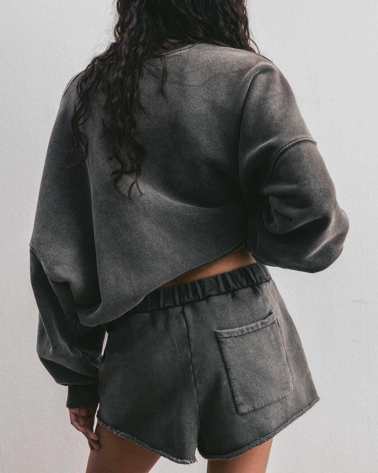 Dark Faded Club Standard Sweater Dark Faded Standard Shorts - Product photo