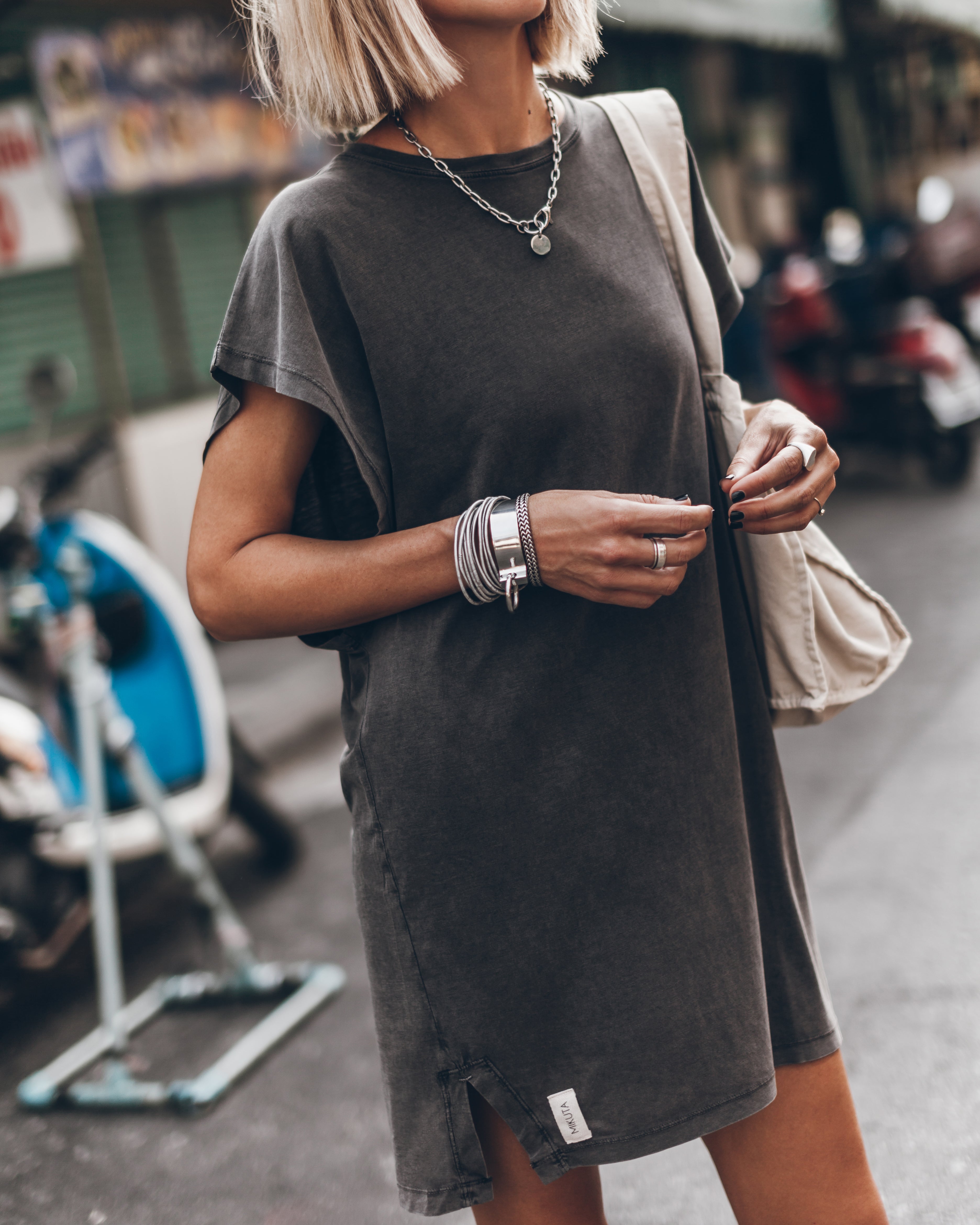 T-Shirt Dresses Are A Summer Essential - Here's How to Style Them - Fashion  Jackson