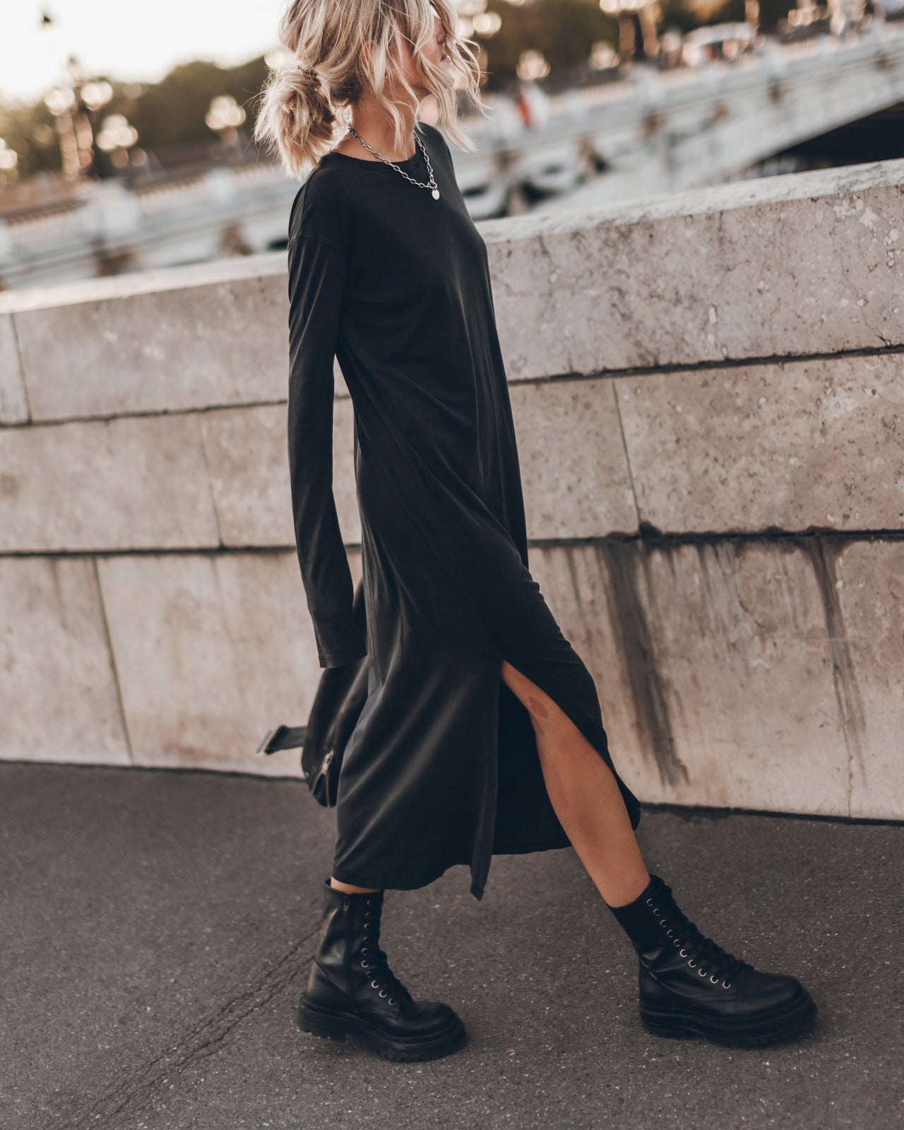Dark Longsleeve Dress - Product photo