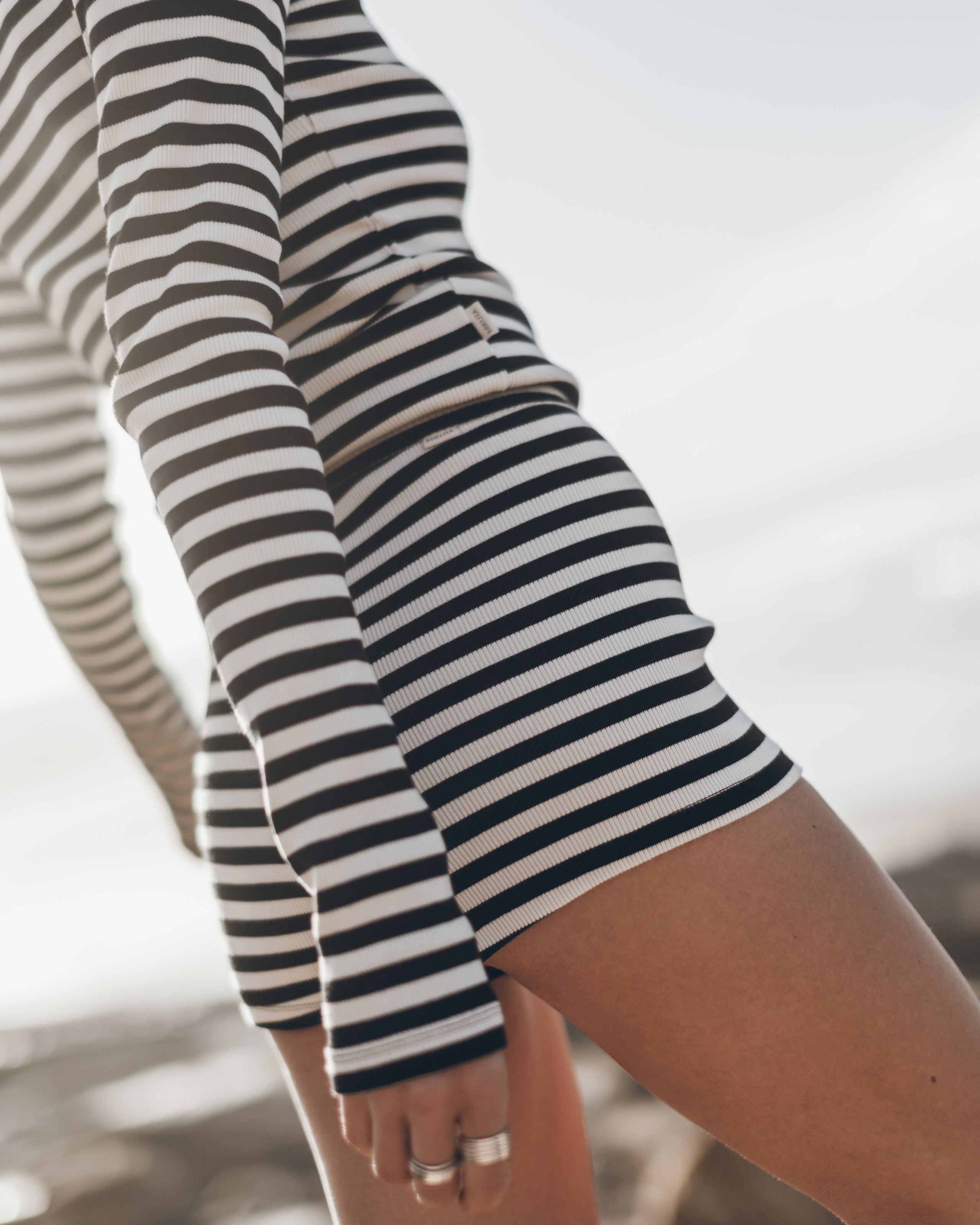 Striped Ribbed Longsleeve Striped Ribbed Shorts - Product photo