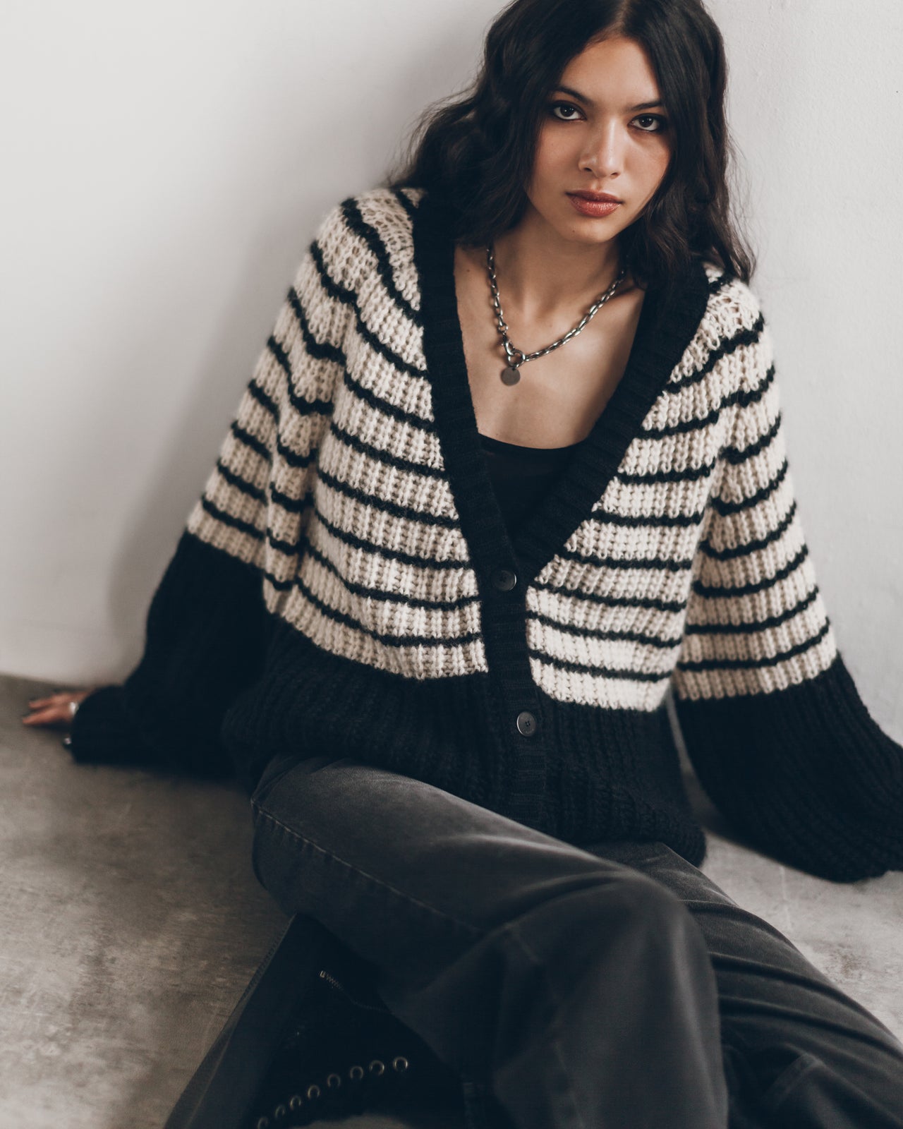 The Striped Short Knitted Cardigan