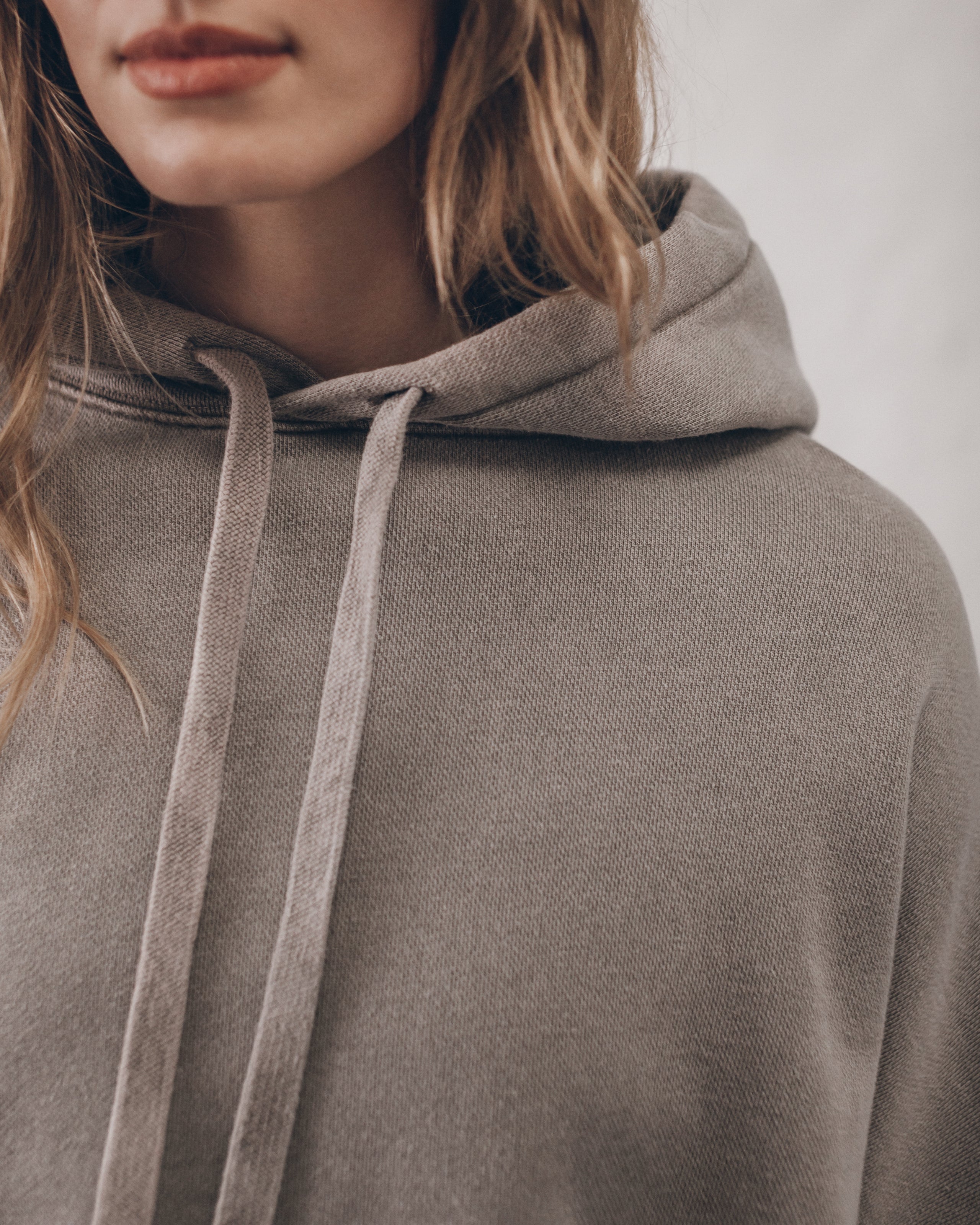 The Beige Oversized Hoodie Studio Sophia - Product photo