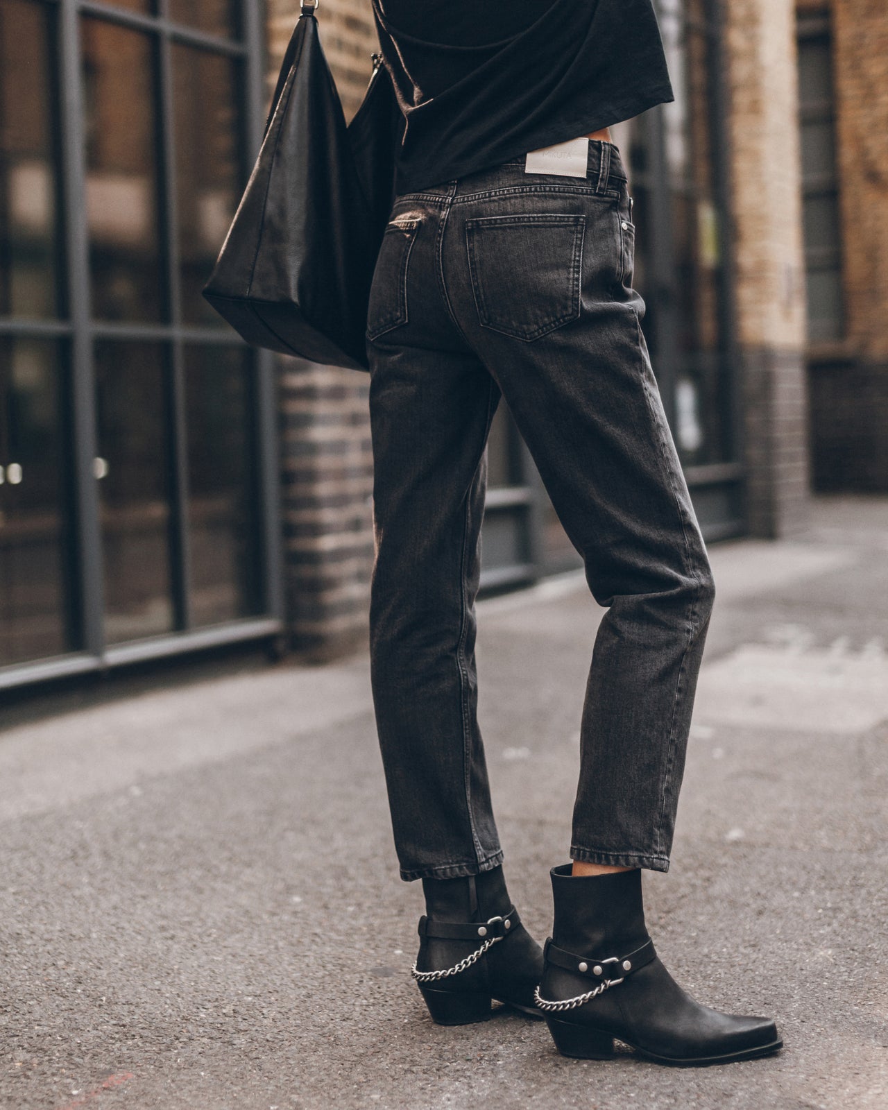 The Black Slim Jeans