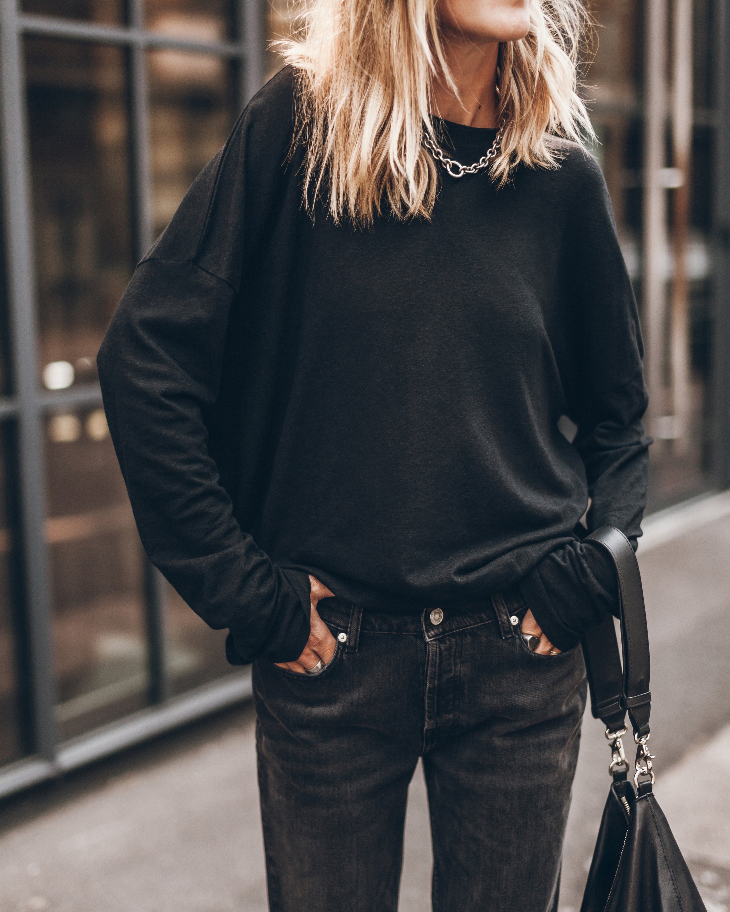 The Black Cotton Linen Loose Longsleeve