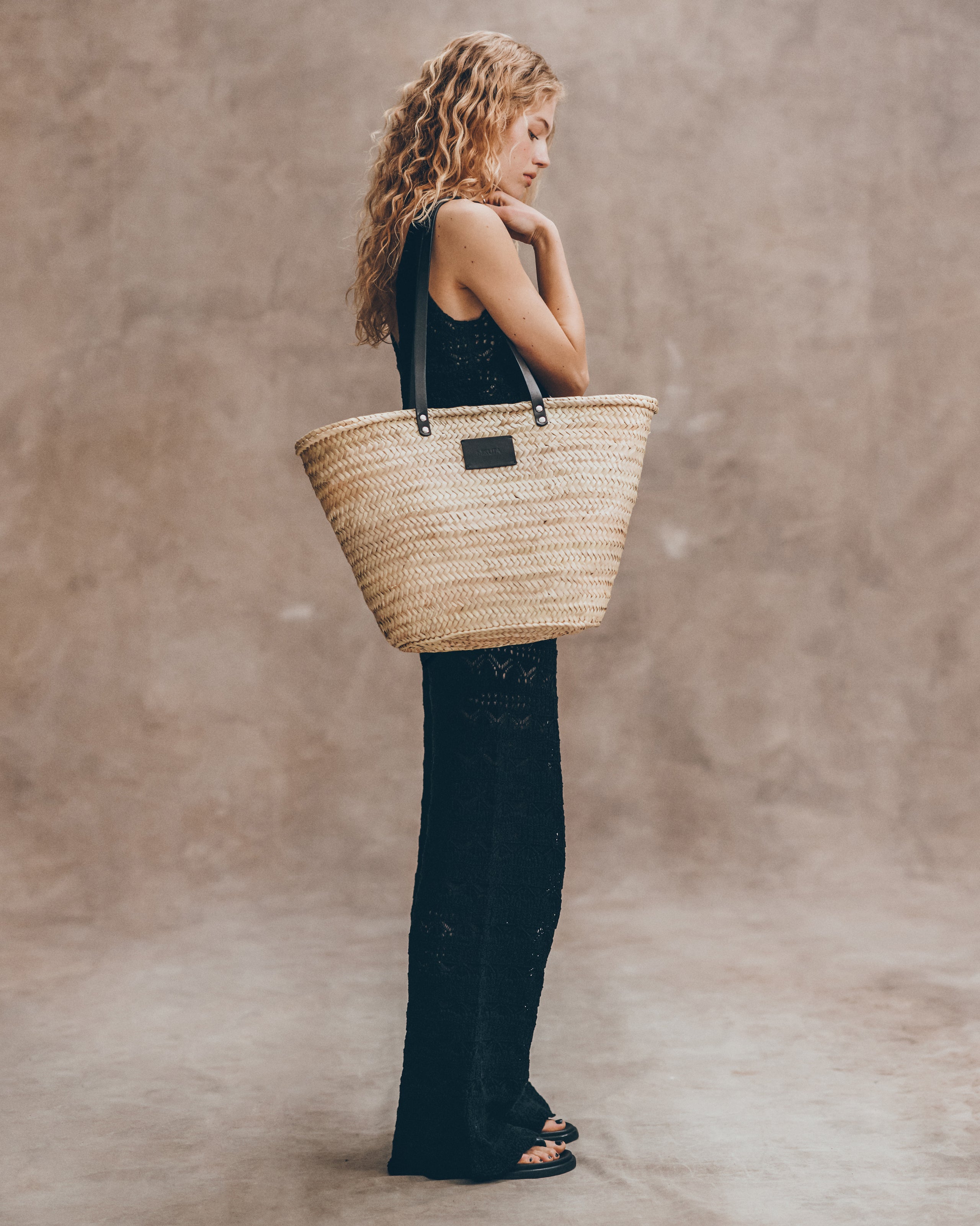 The Black Crochet Tank Top The Black Crochet Pants The Large Cesta Bag - Product photo