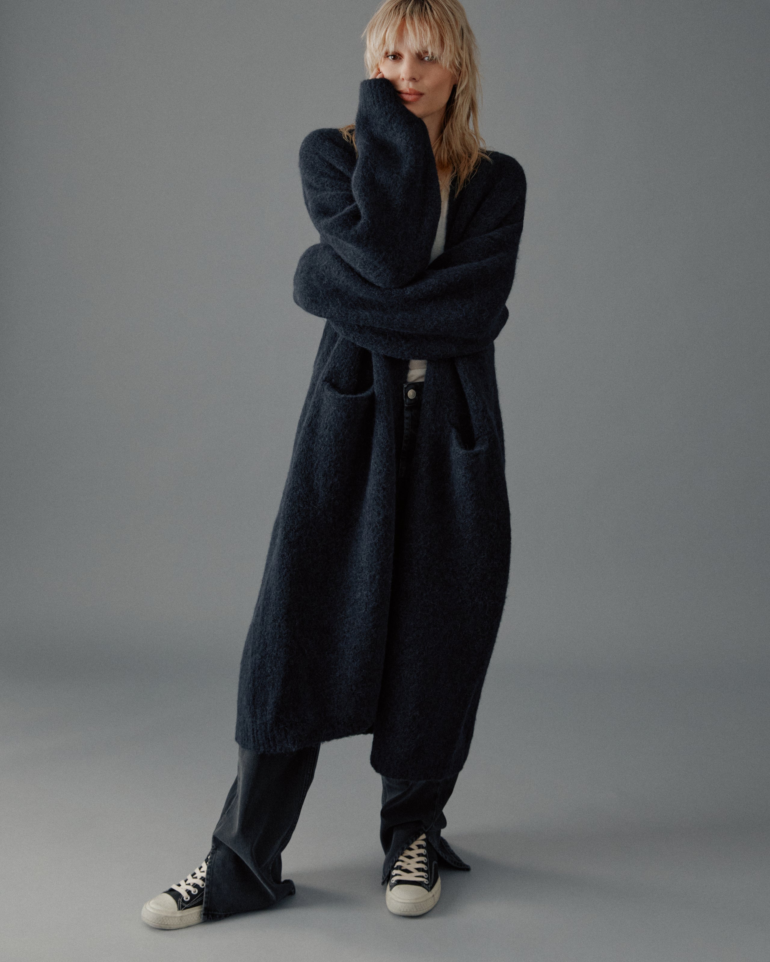 The Black Fluffy Alpaca Long Cardigan