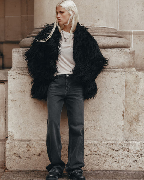 MIKUTA | The Black Loose Jeans