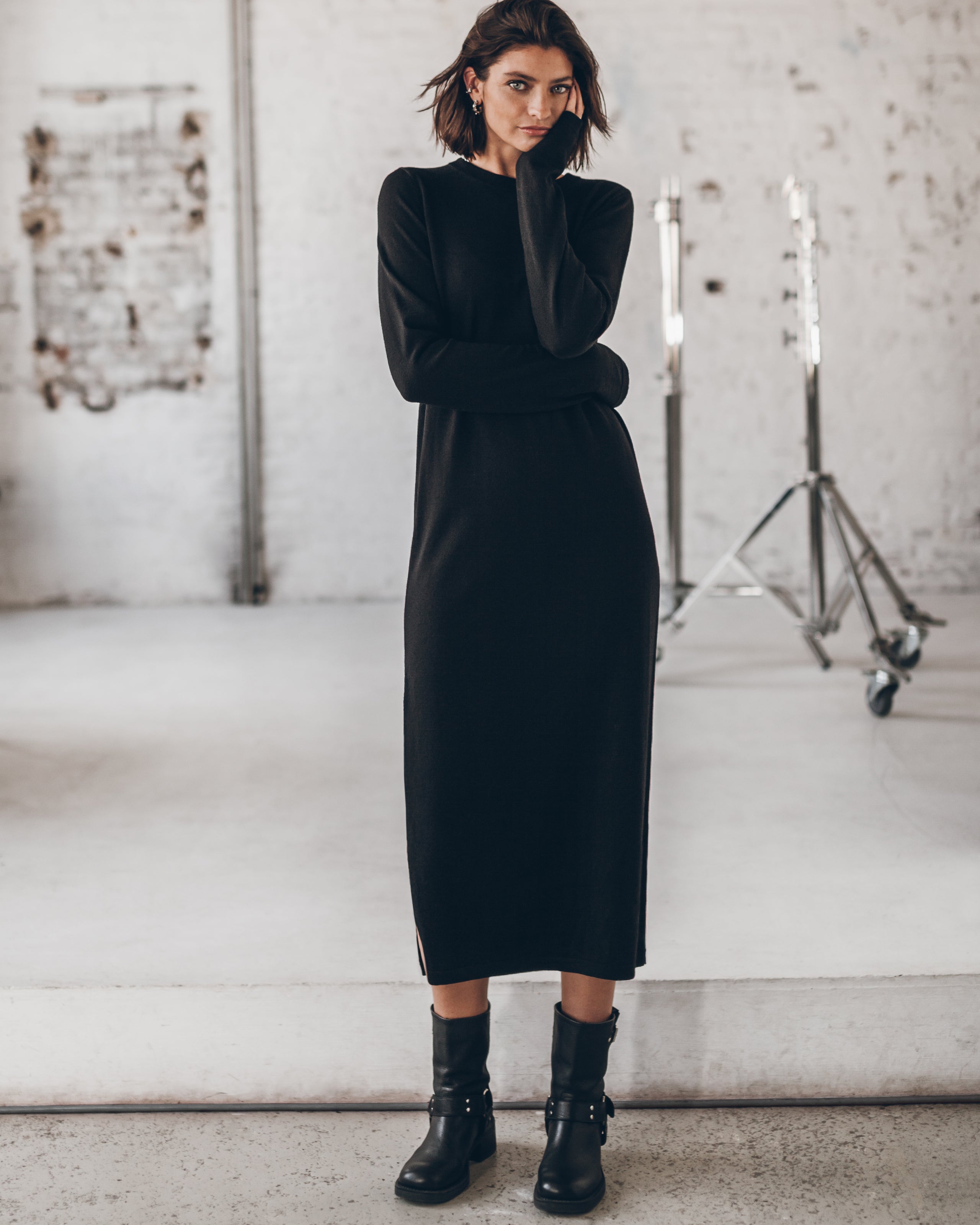 The Black Knit Longsleeve Dress The Black Buckle Boots Studio Melina - Product photo