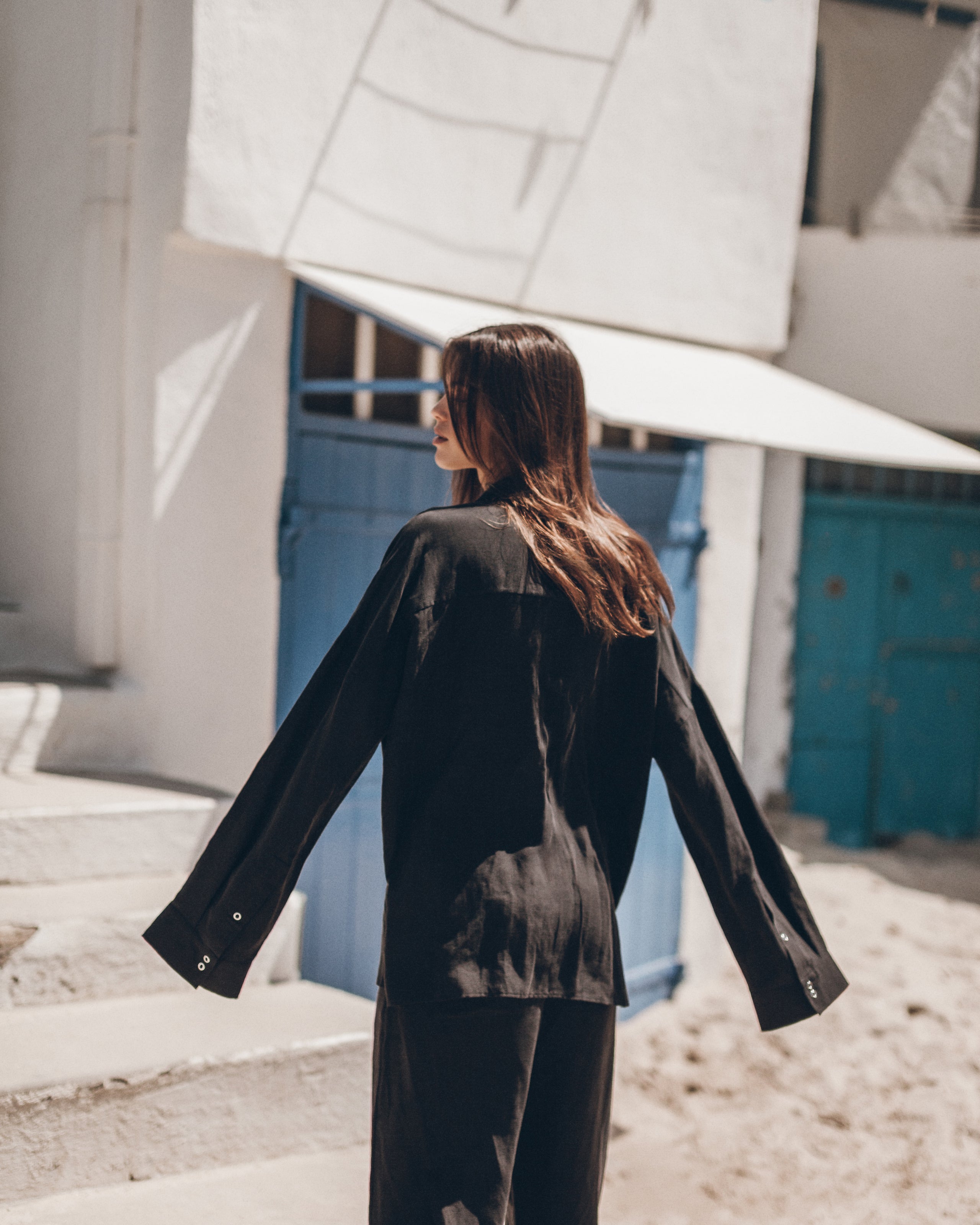 The Black Light Loose Shirt