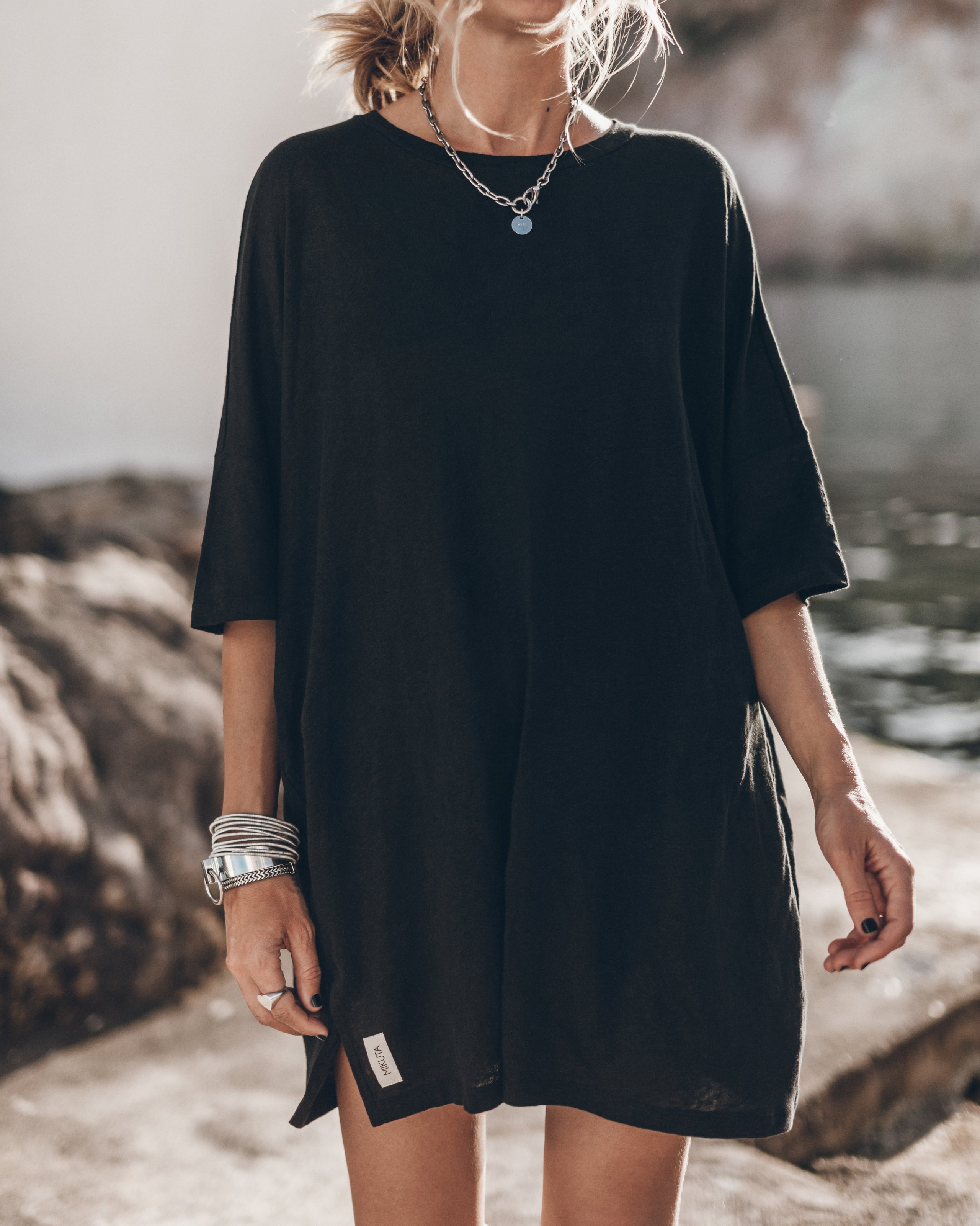 The Black Short Loose Linen T-Shirt Dress