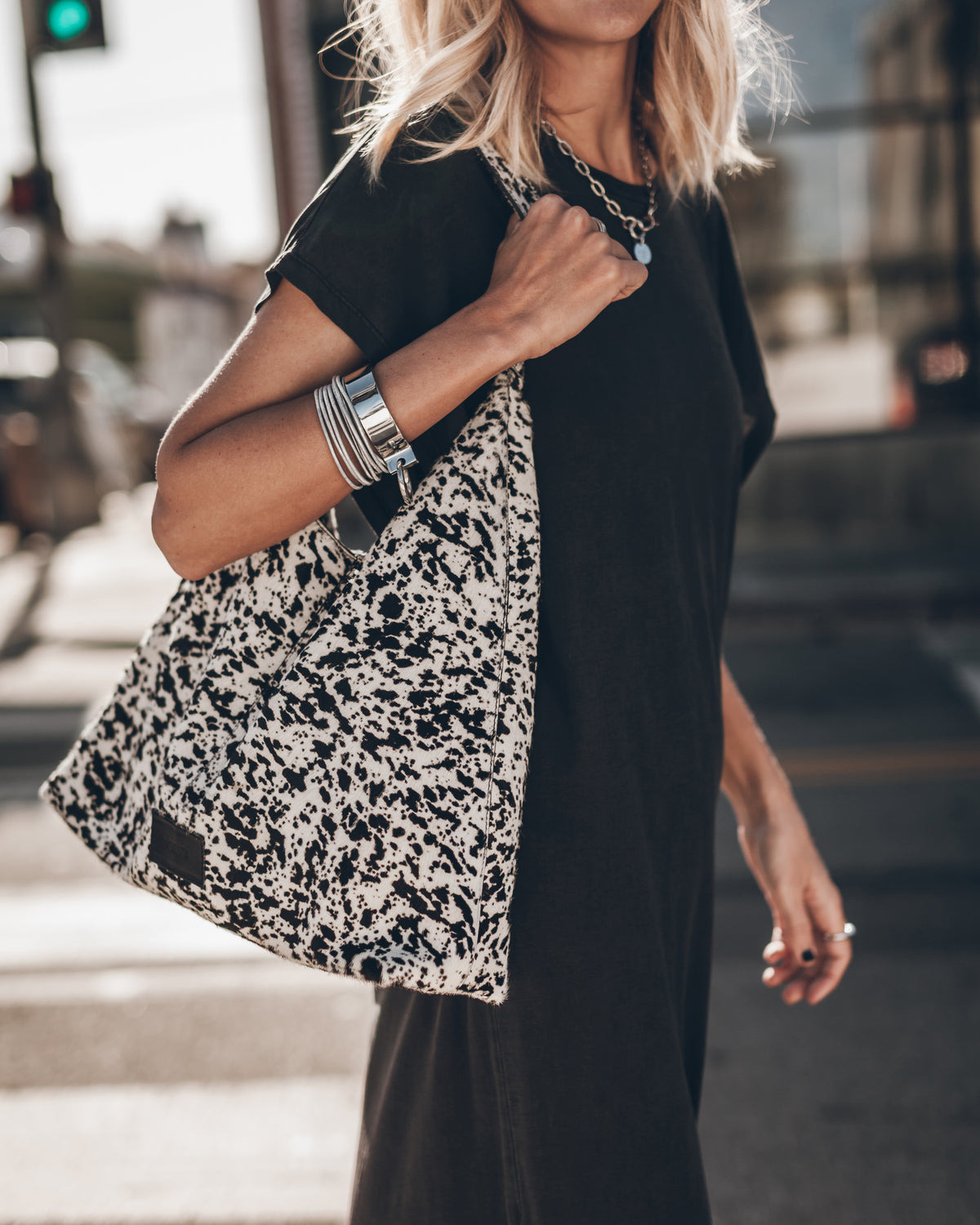 The Dalmatian Leather Hobo Bag The Dark Long Batwing Dress The Black Leather Buckle Sandals Los A...
