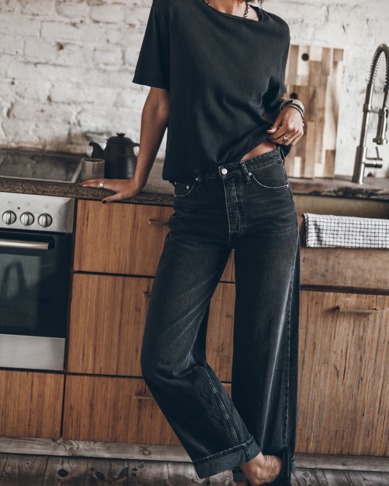 The Black Baggy Jeans