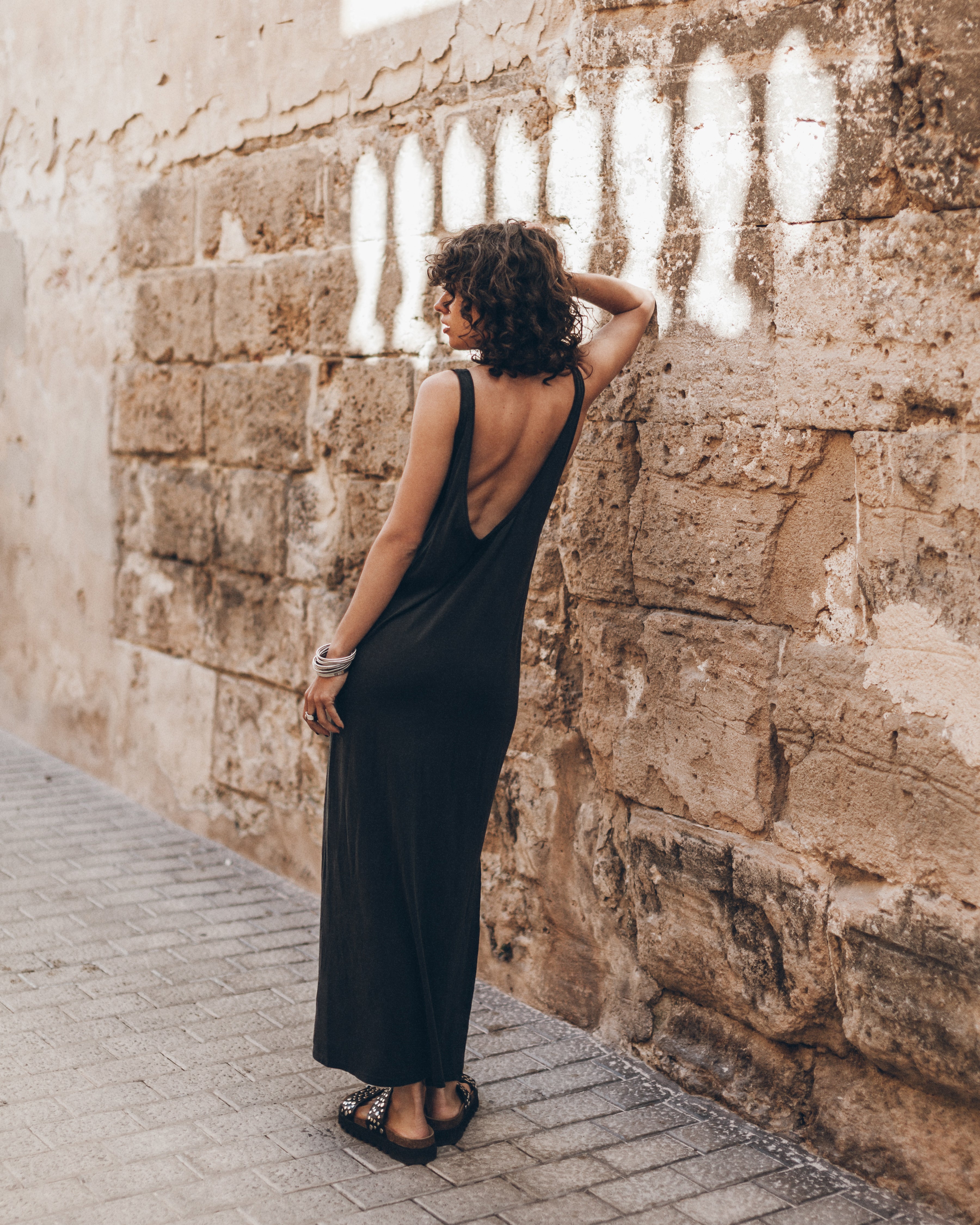 low backless dresses MIKUTA