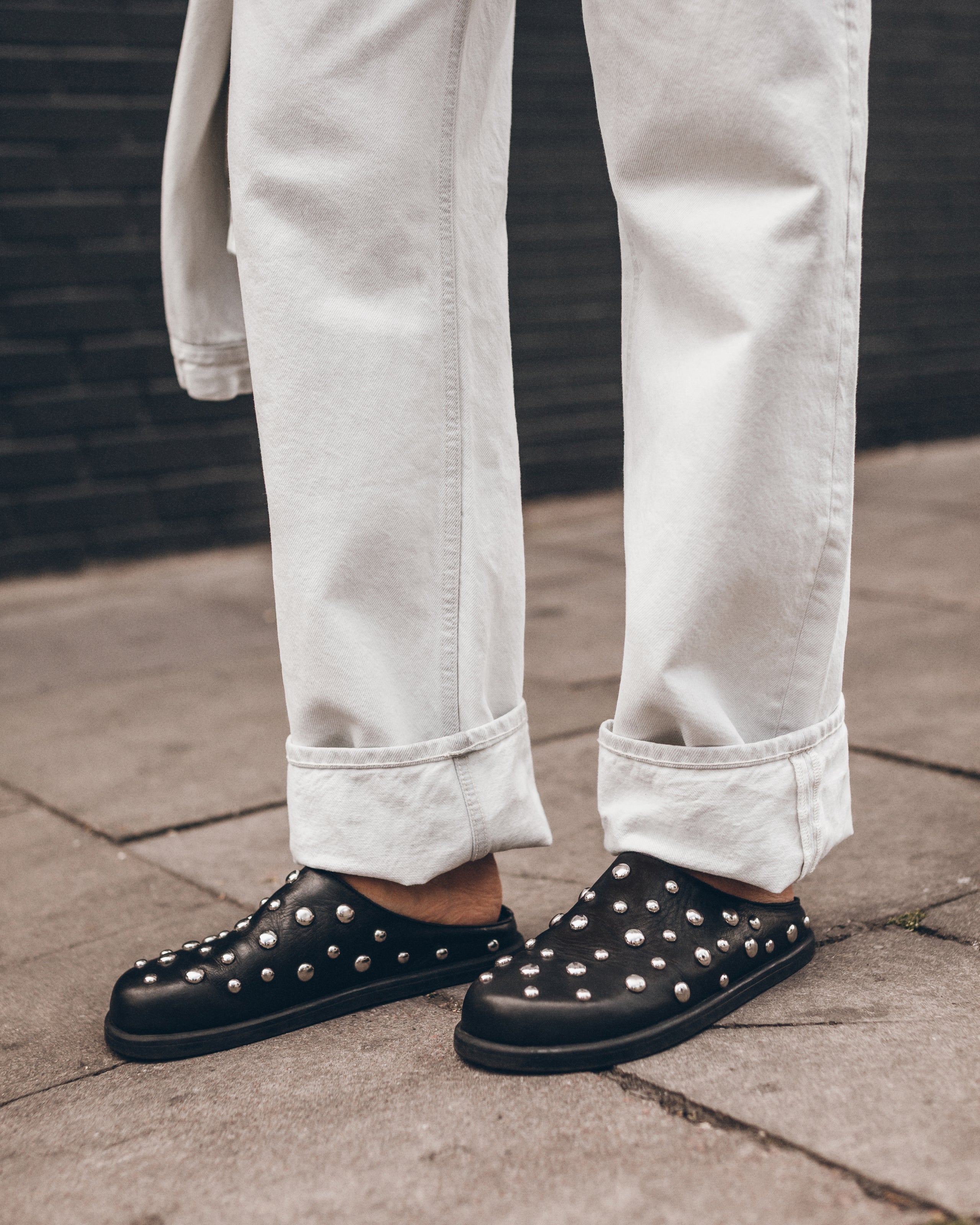 The White Washed Loose Jeans