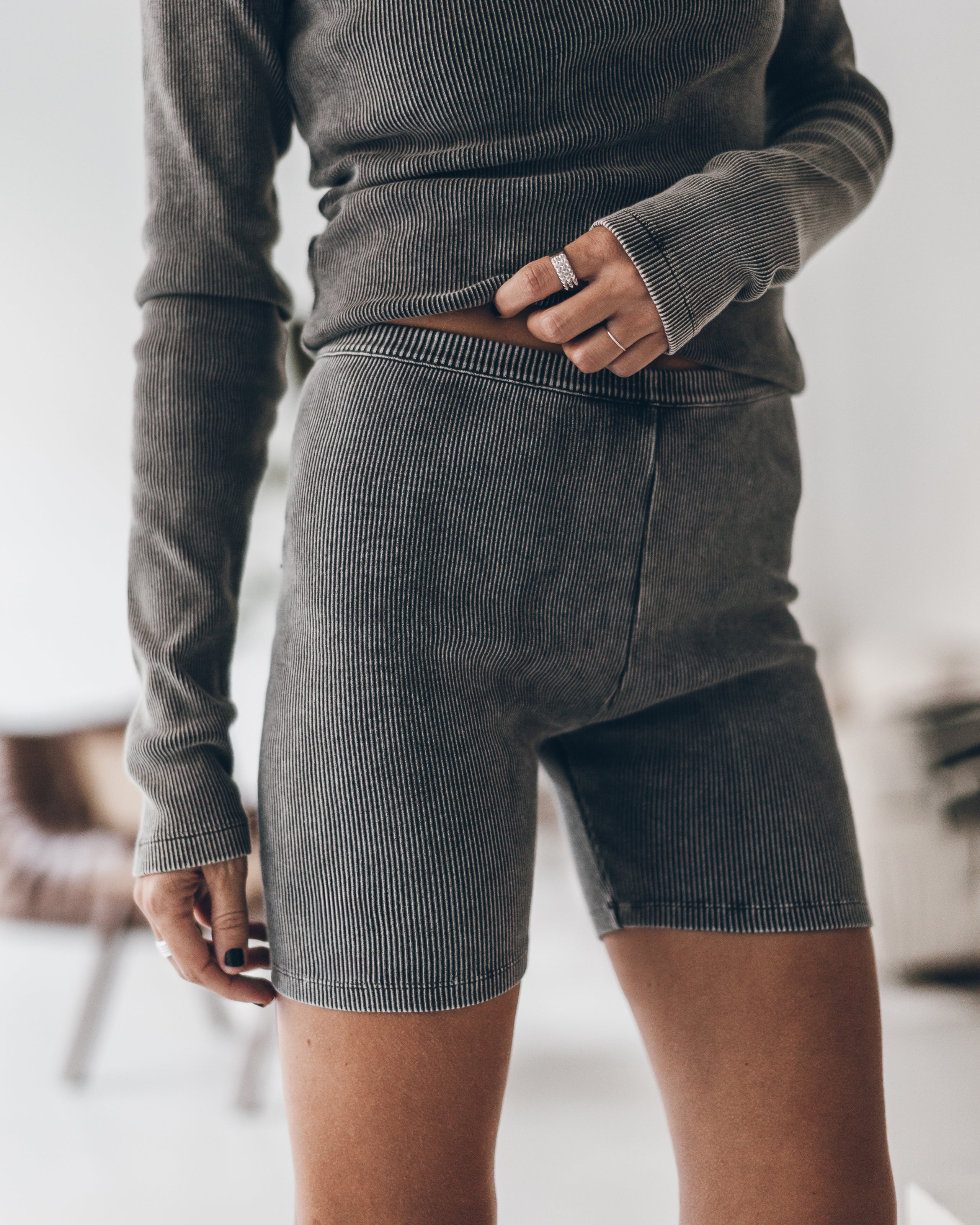 The Dark Ribbed Biker Shorts