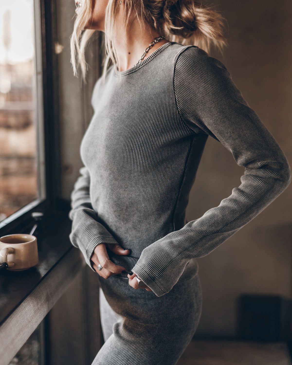 Dark Ribbed Longsleeve