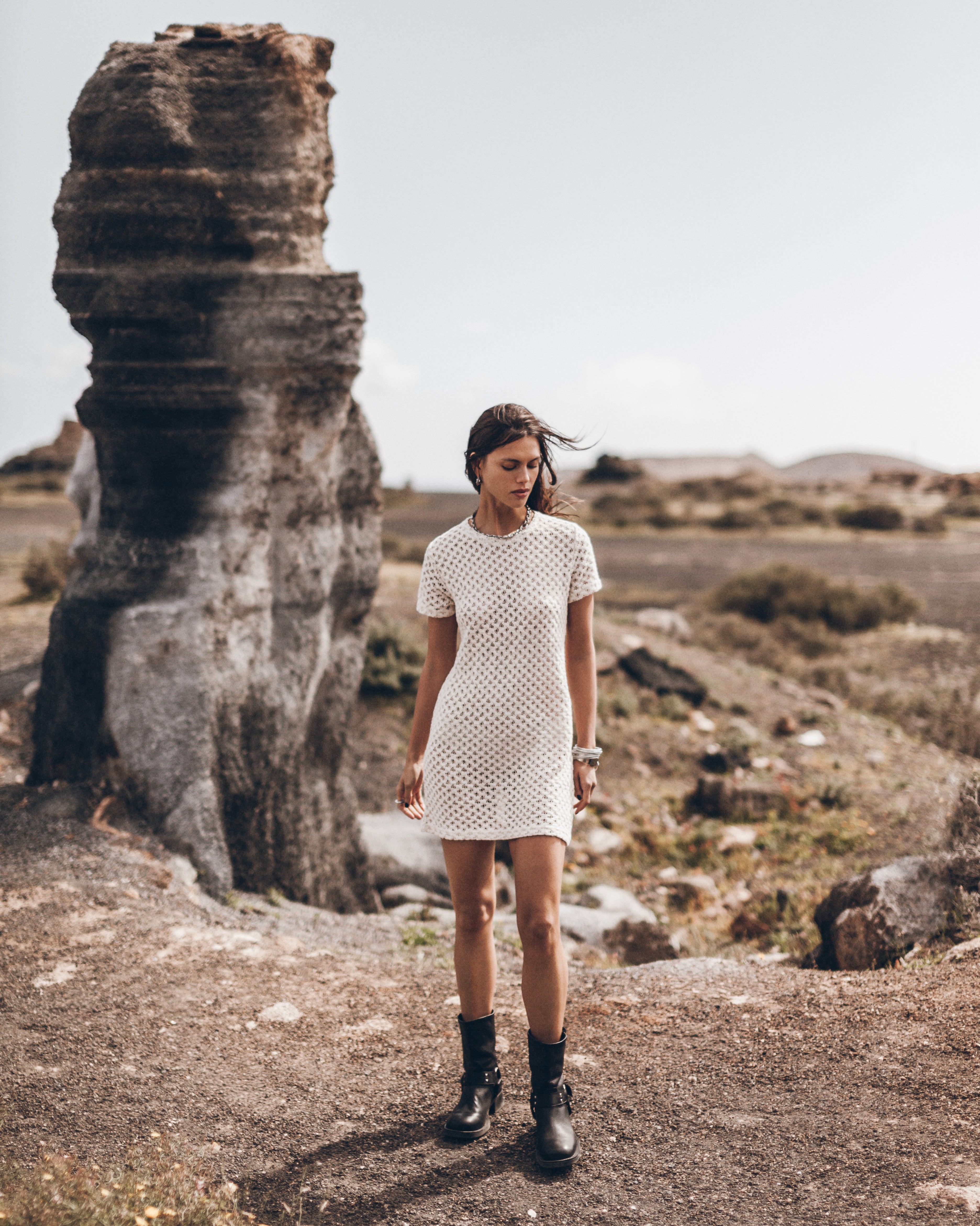 MIKUTA | The Ecru Short Crochet Dress MIKUTA | The Ecru Short Crochet Dress