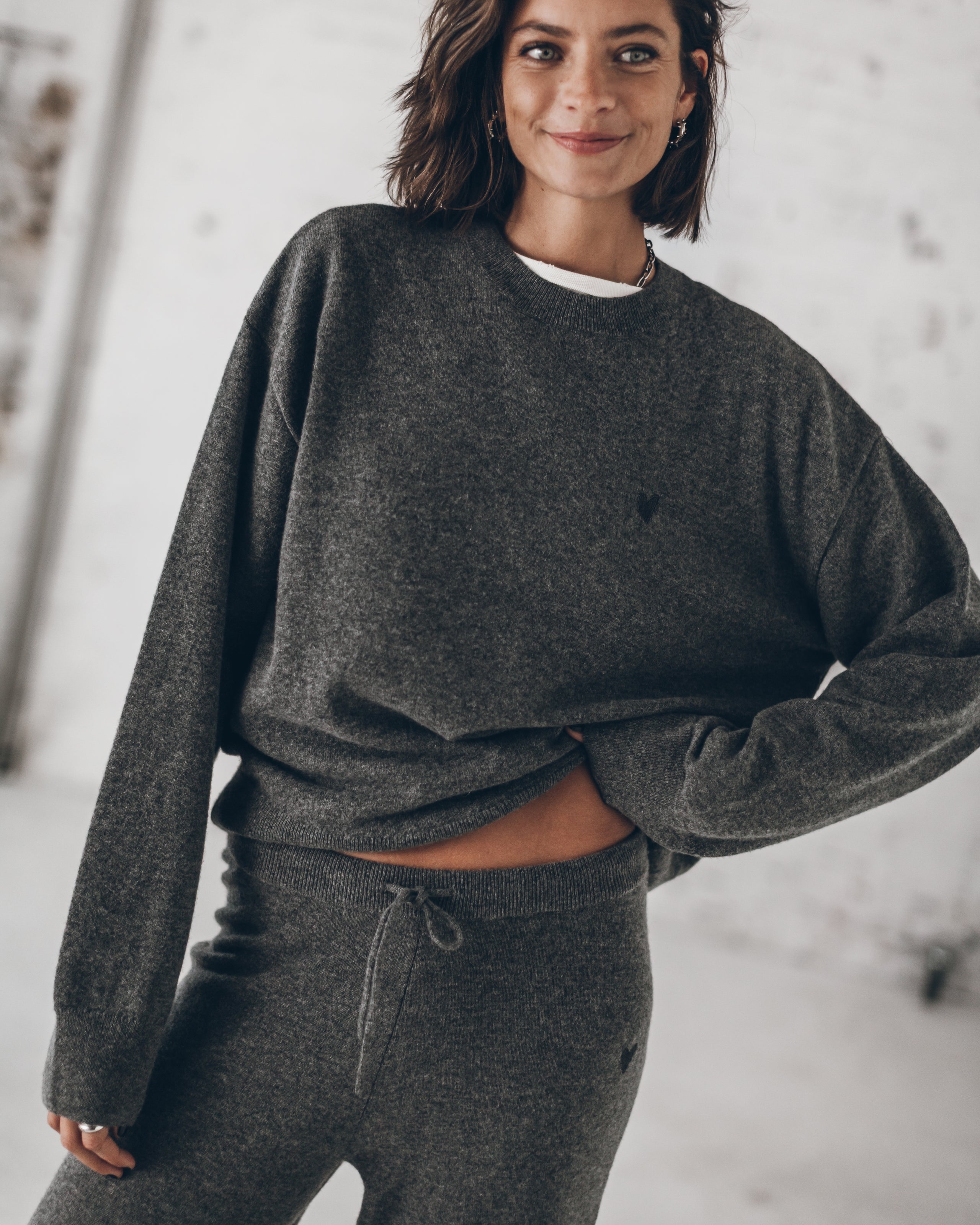 The Grey Cashmere Knitted Sweater The Grey Cashmere Knitted Pants The Black Mippers Studio Melina...